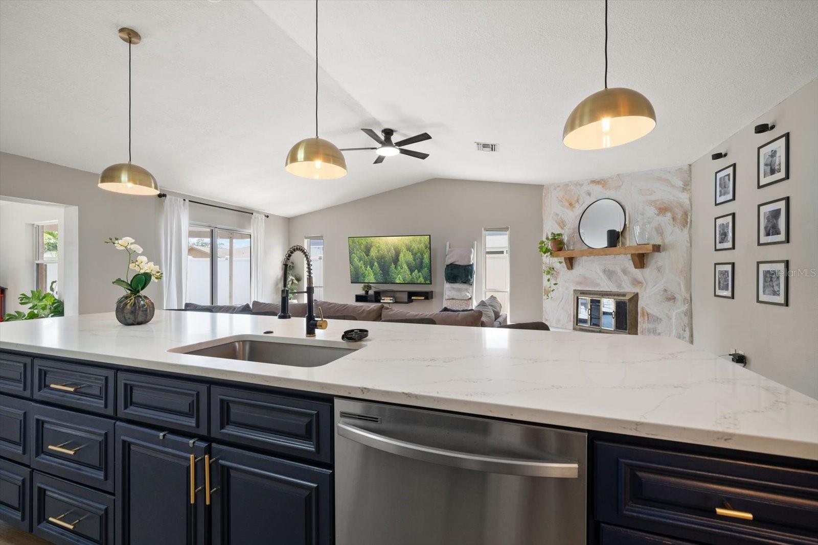 Image 6 of 46 For 6258 108th Avenue N