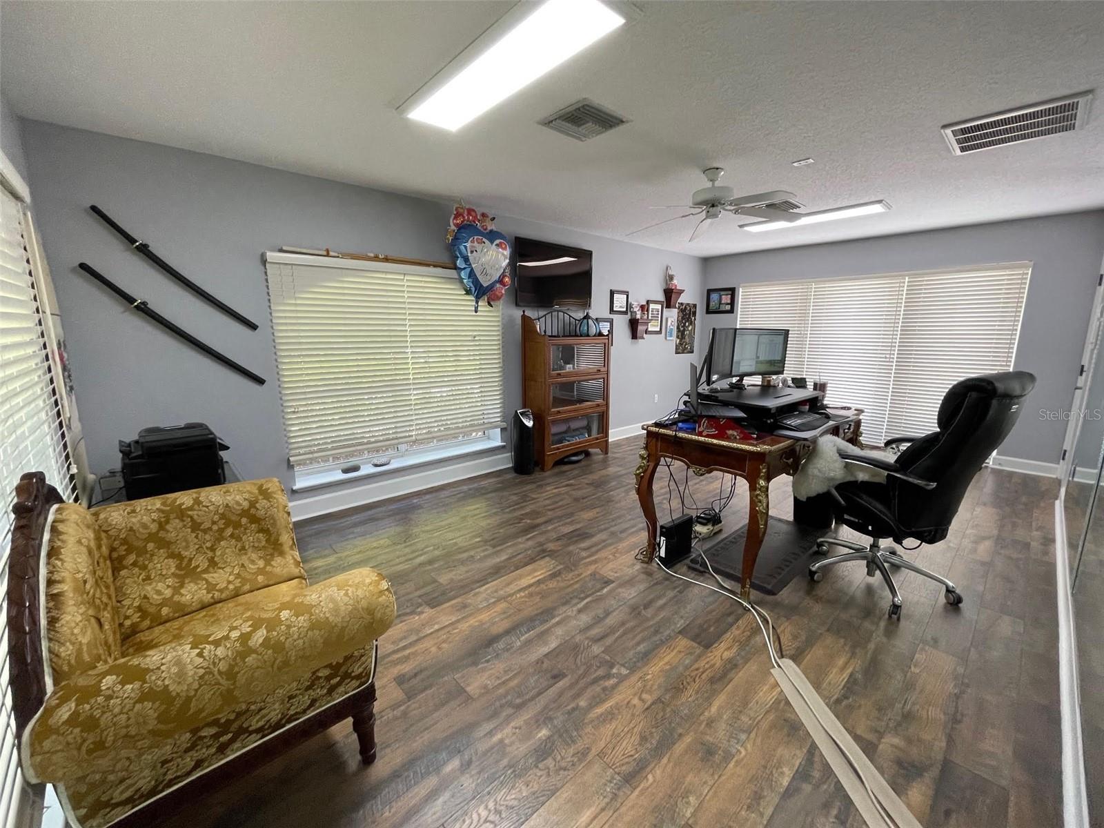 Image 40 of 41 For 3563 Grayhawk Loop