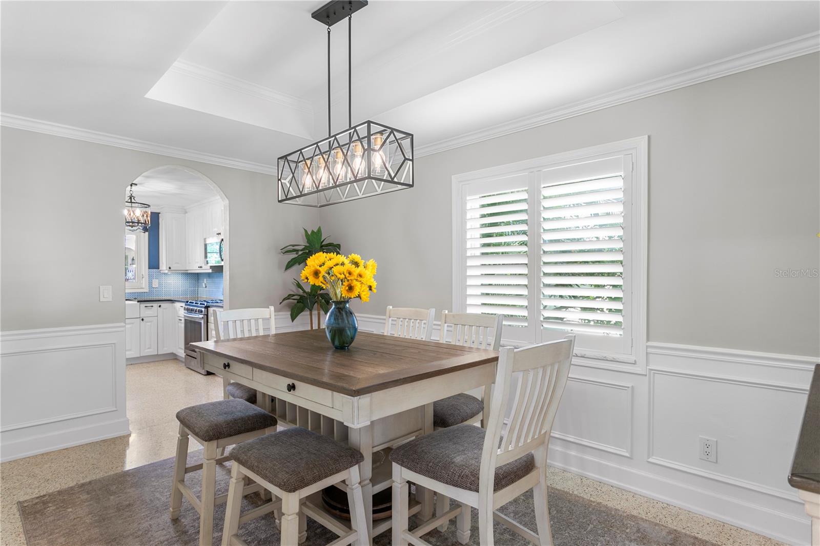 Image 14 of 33 For 1110 14th Avenue N