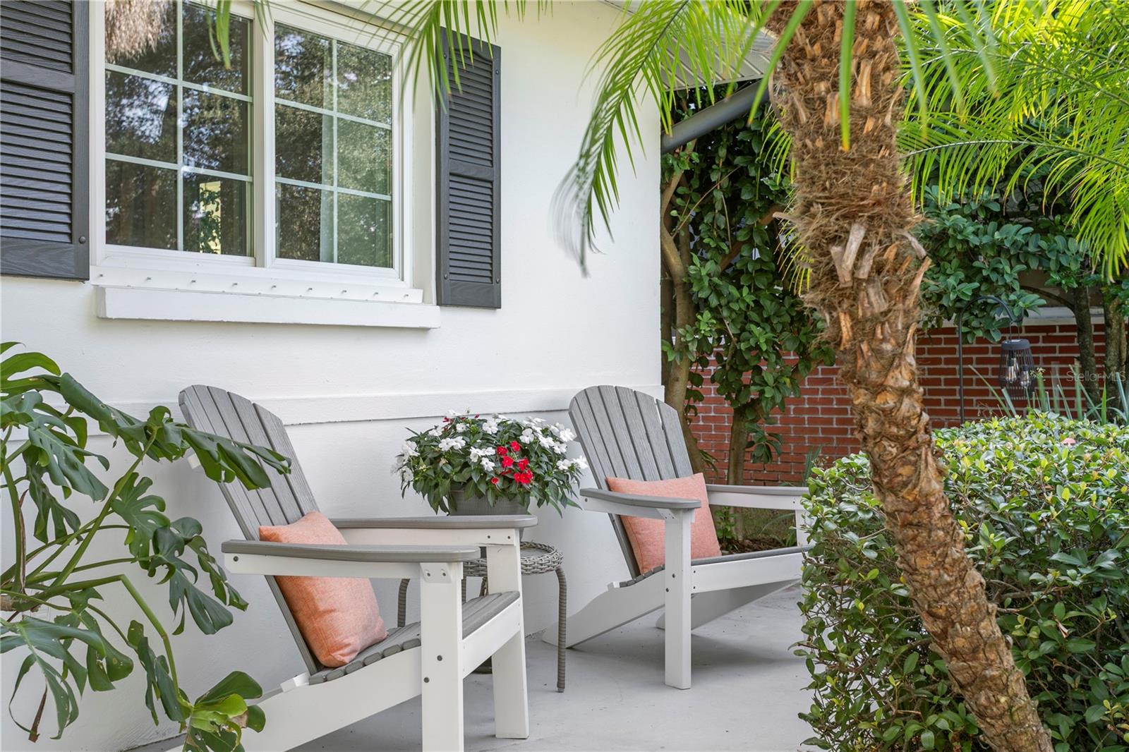 Image 2 of 33 For 1110 14th Avenue N