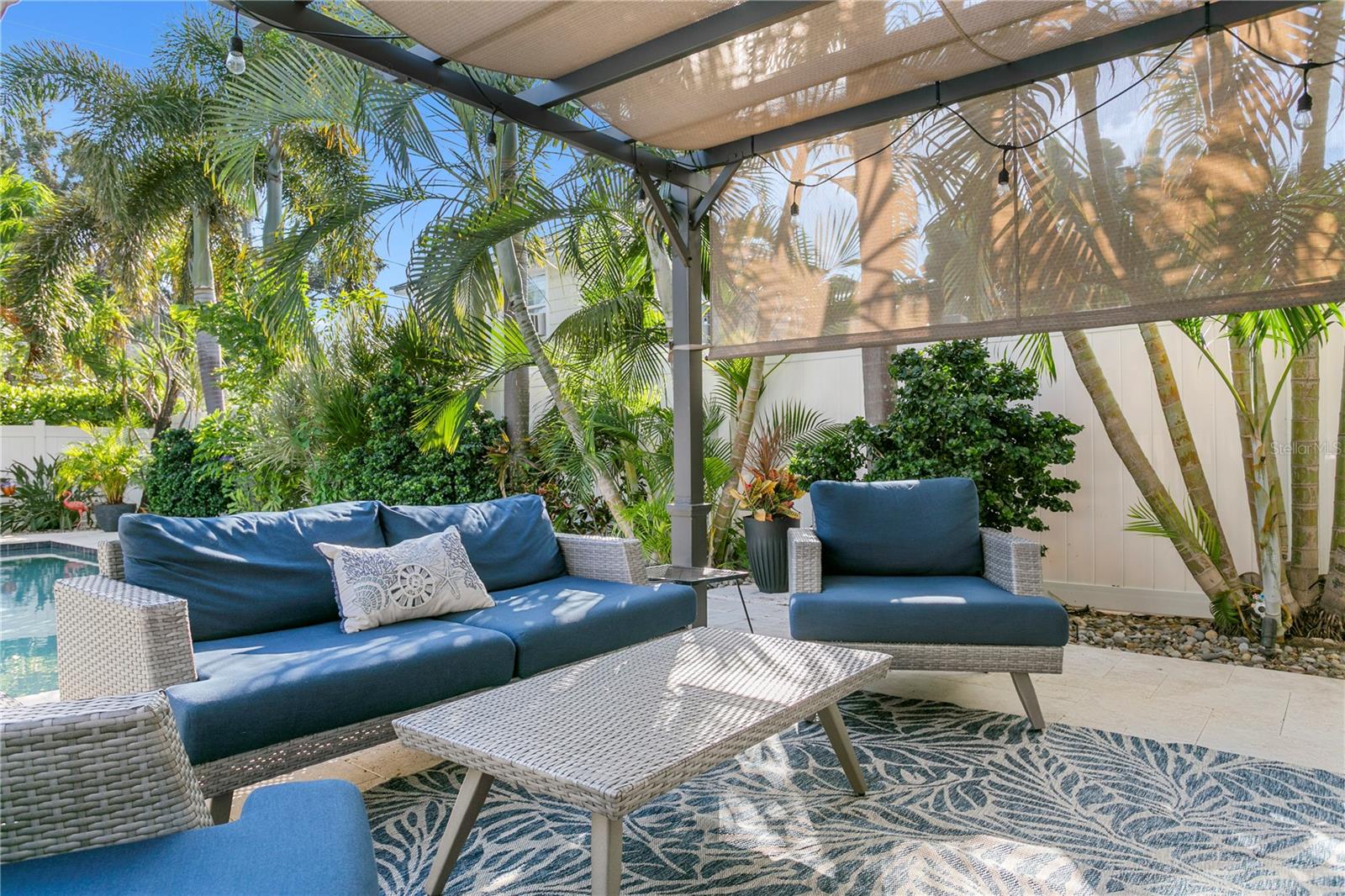 Image 20 of 33 For 1110 14th Avenue N