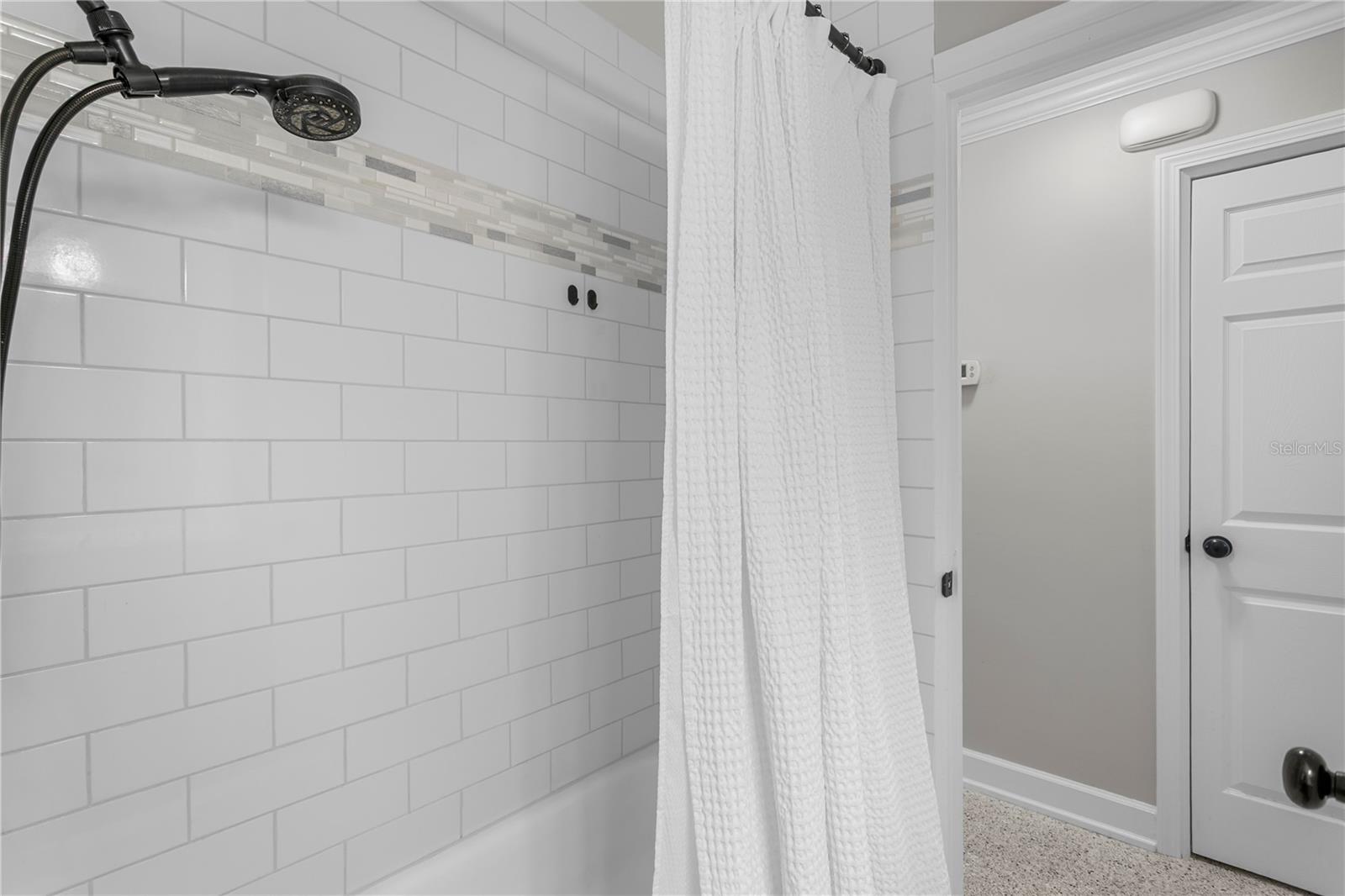 Image 30 of 33 For 1110 14th Avenue N