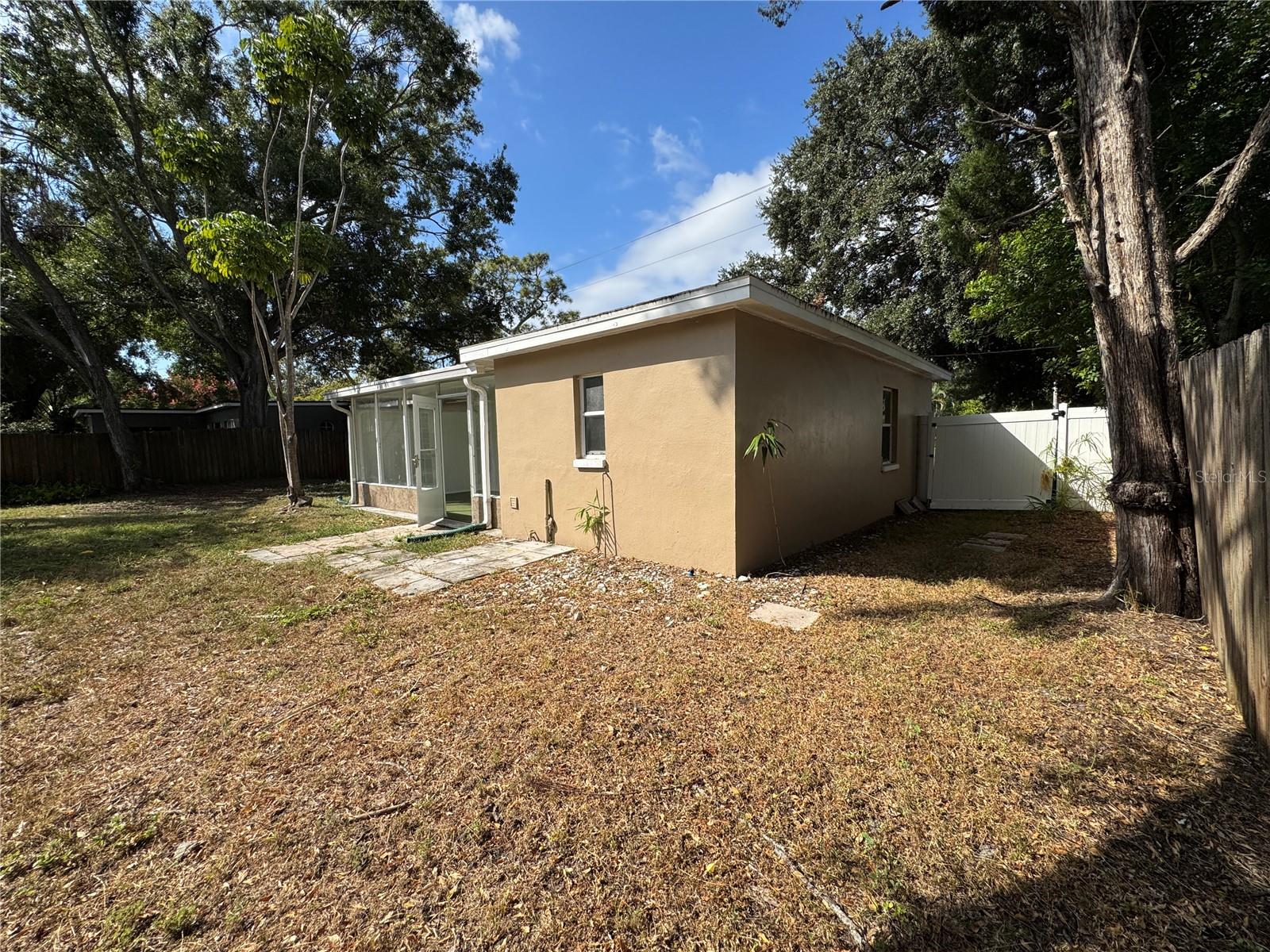 Image 32 of 40 For 4312 Clark Avenue