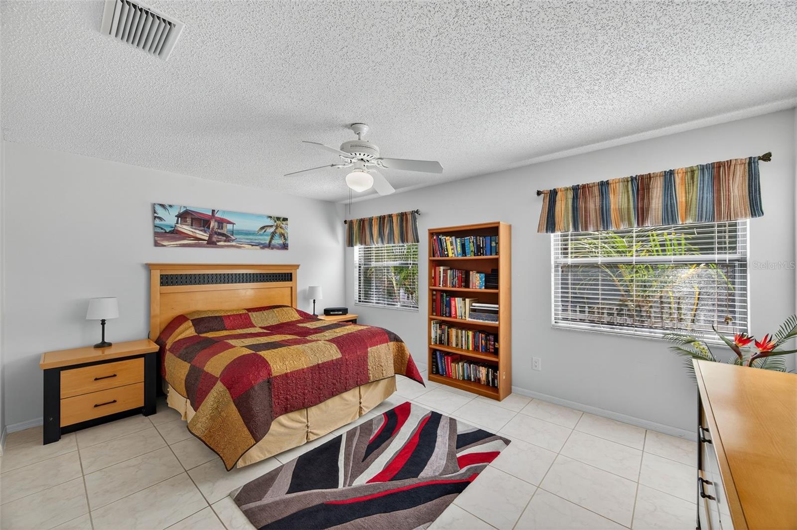 Image 10 of 39 For 1706 Whispering Drive E