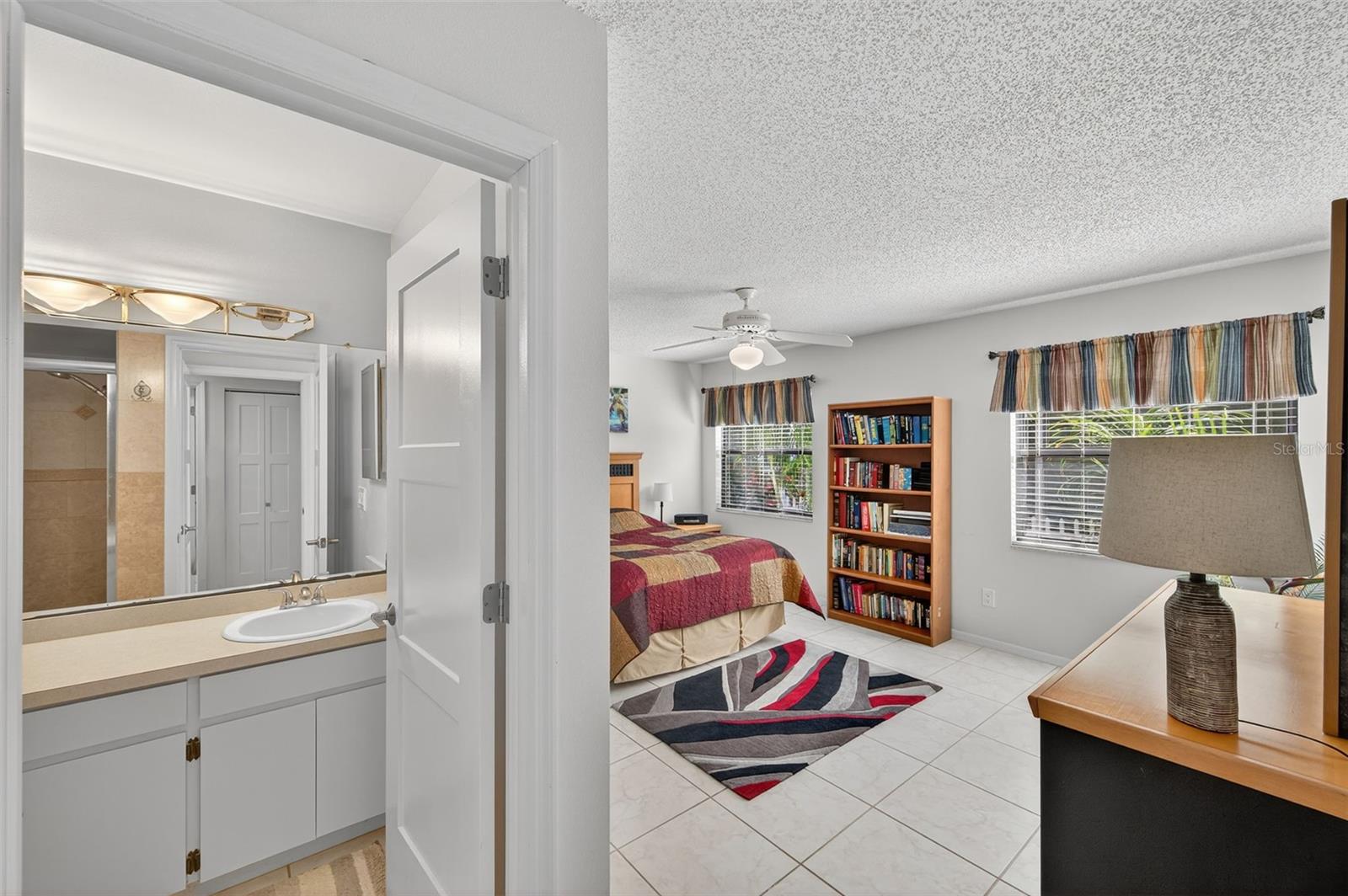 Image 12 of 39 For 1706 Whispering Drive E