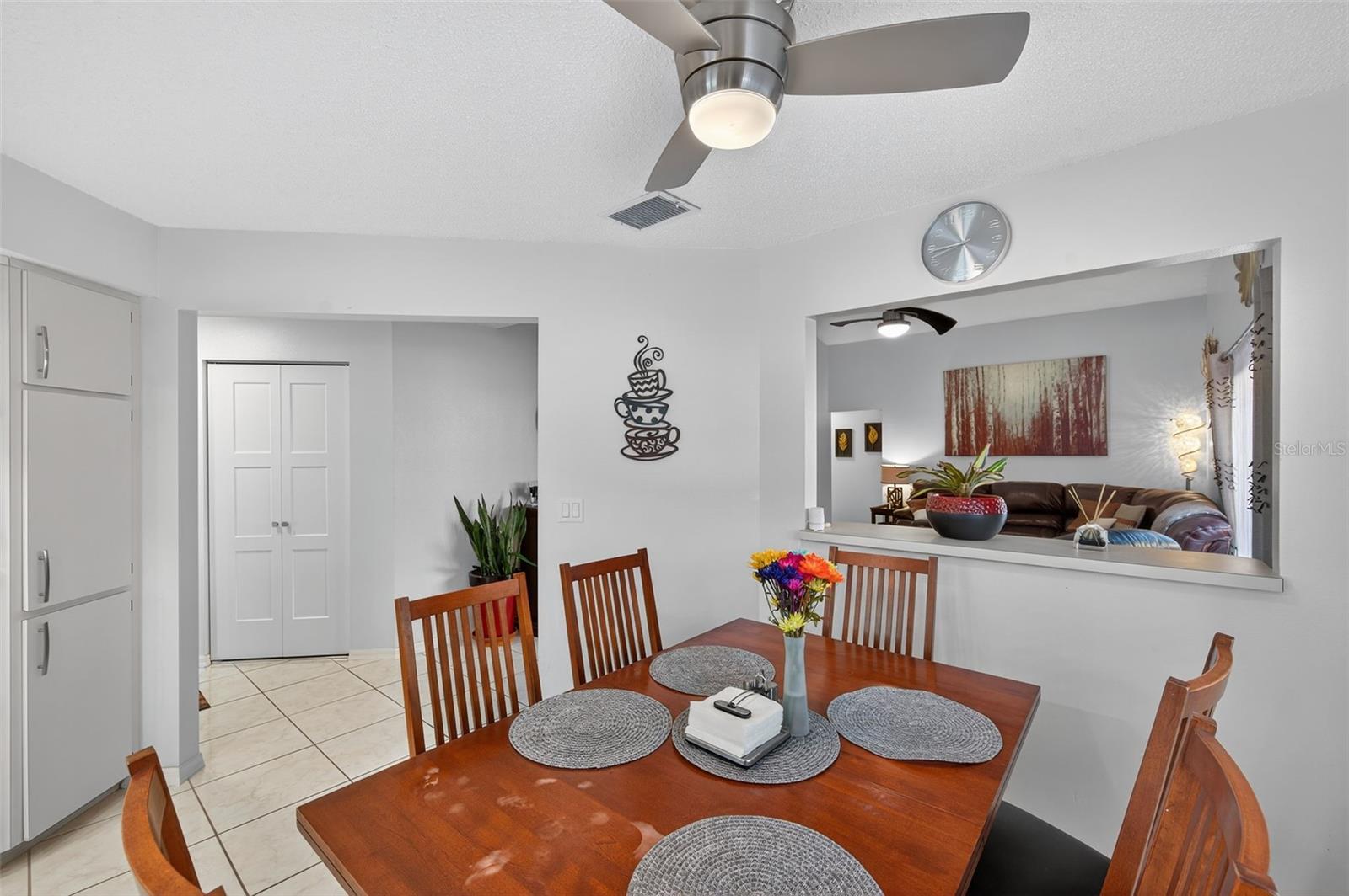 Image 24 of 39 For 1706 Whispering Drive E