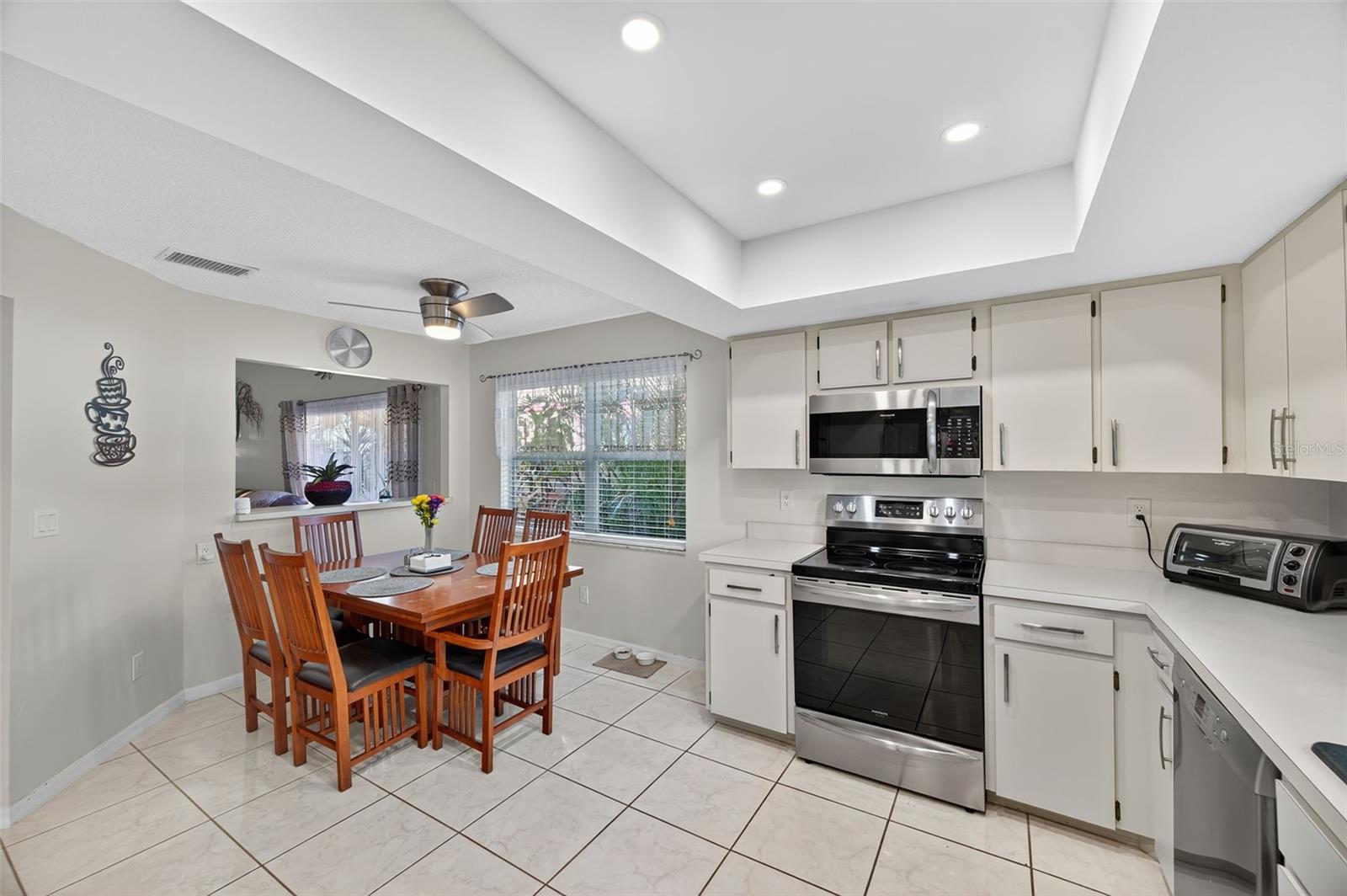 Image 26 of 39 For 1706 Whispering Drive E