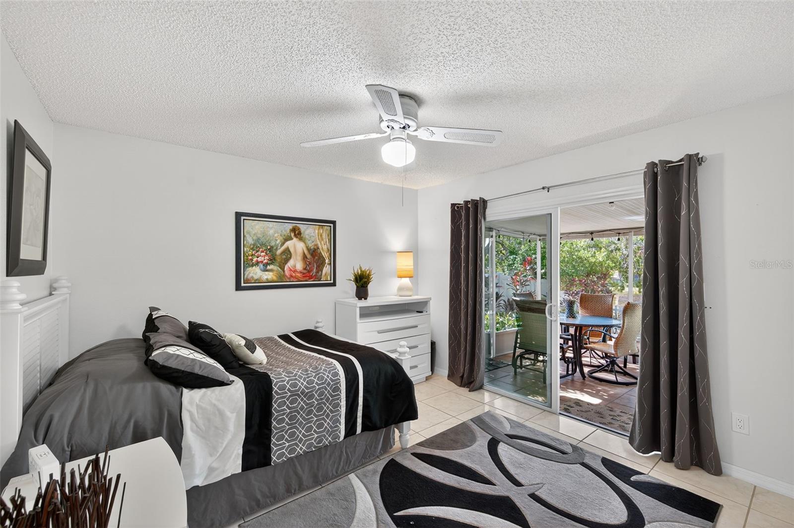 Image 9 of 39 For 1706 Whispering Drive E