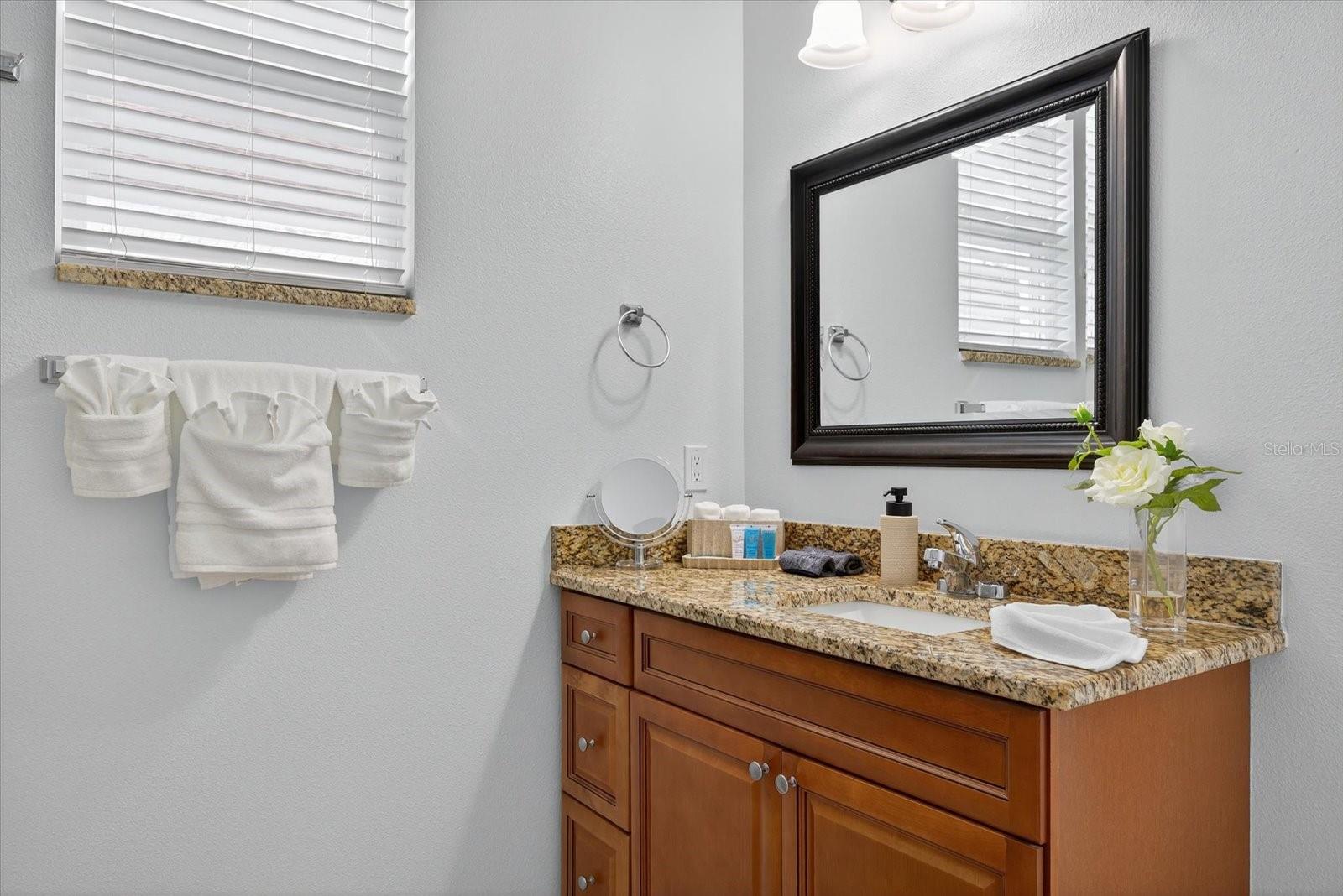 Image 21 of 39 For 3007 Haya Street