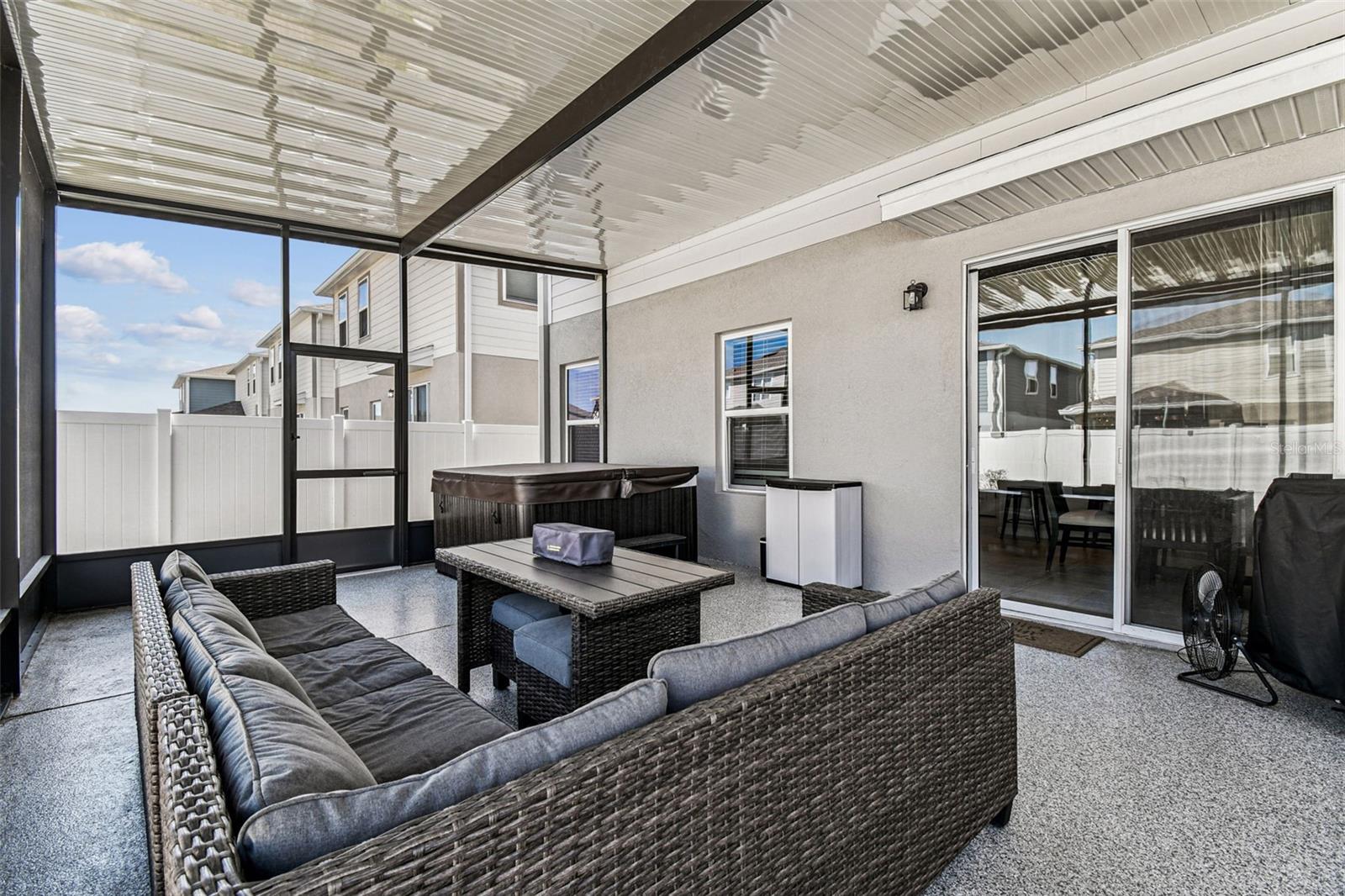 Image 16 of 35 For 19043 Pebble Wood Lane