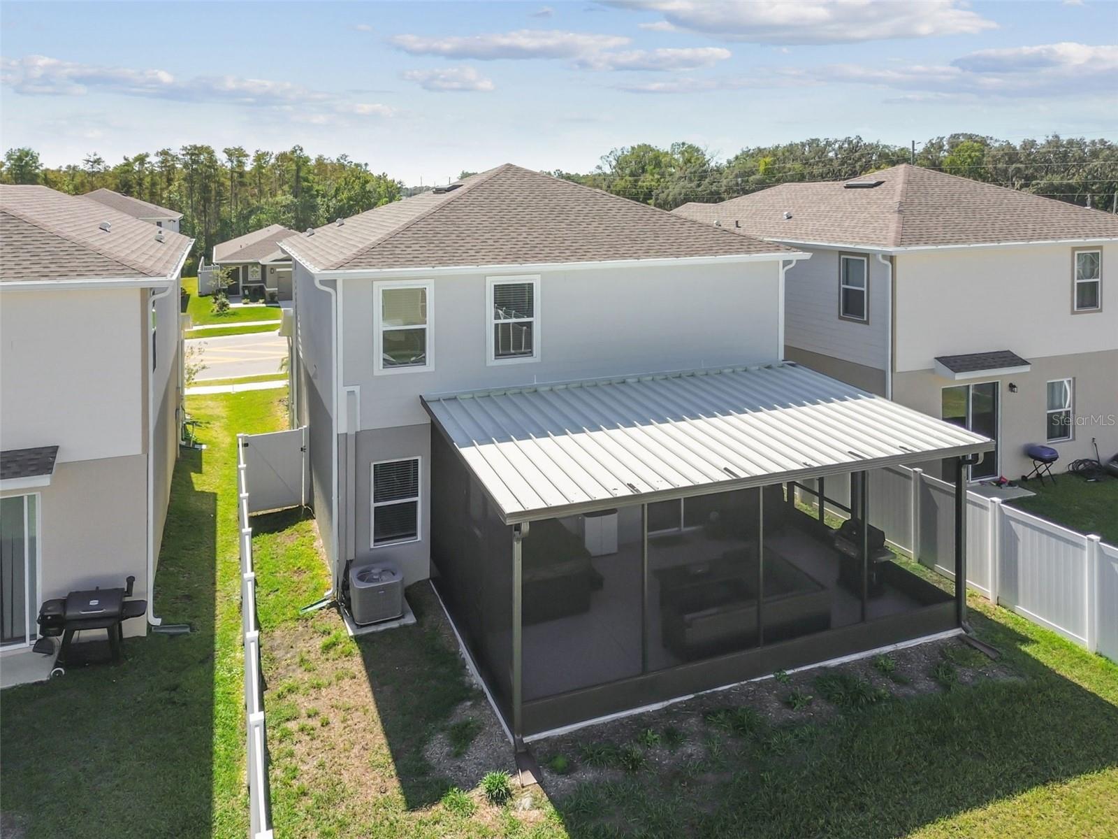 Image 33 of 35 For 19043 Pebble Wood Lane