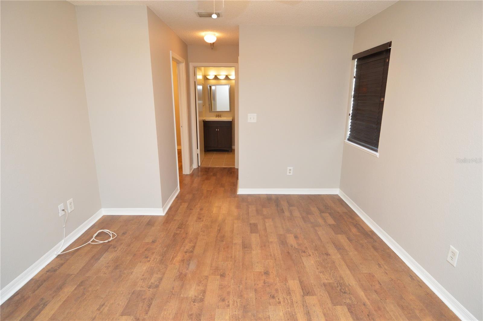 Image 27 of 100 For 10263 Gandy Boulevard N 2016