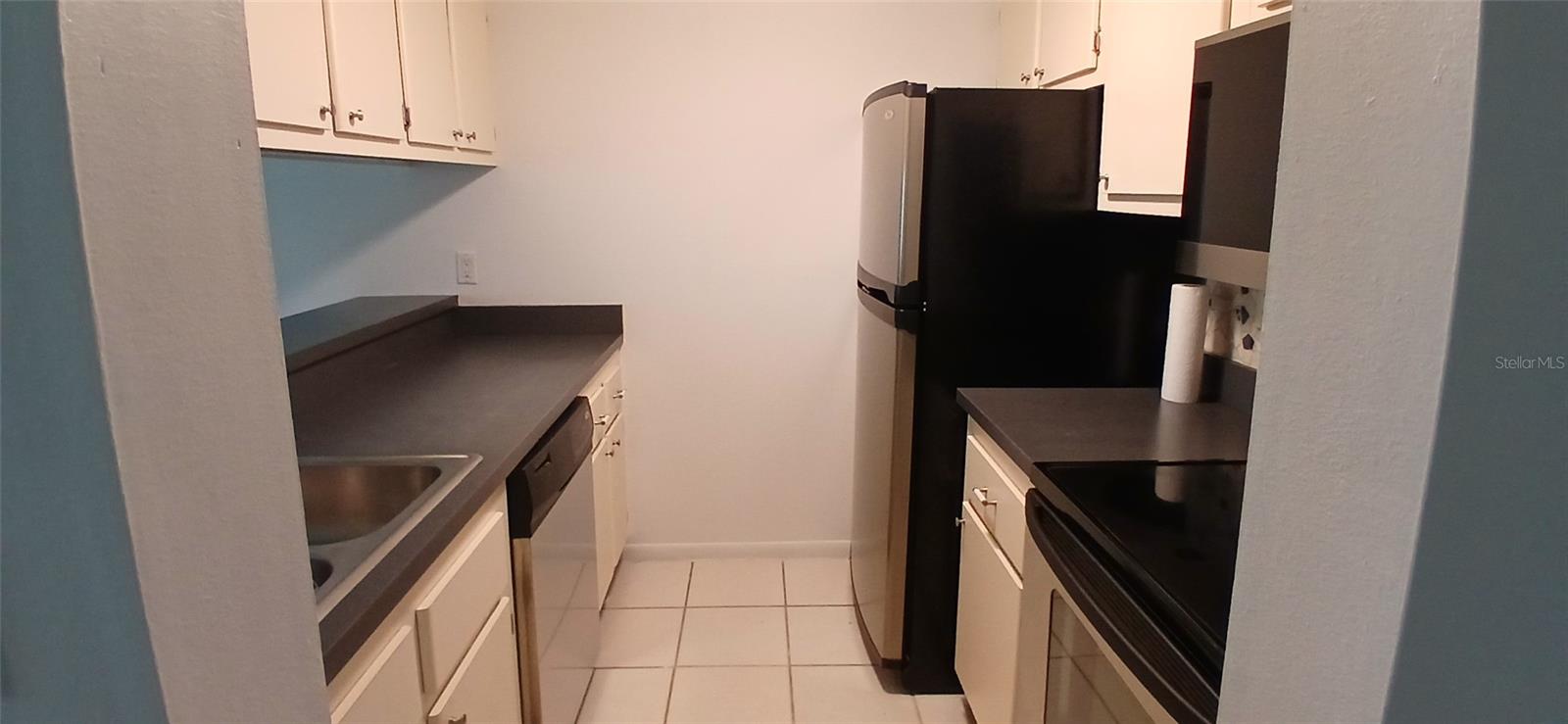 Image 4 of 12 For 2525 Bay Drive D23