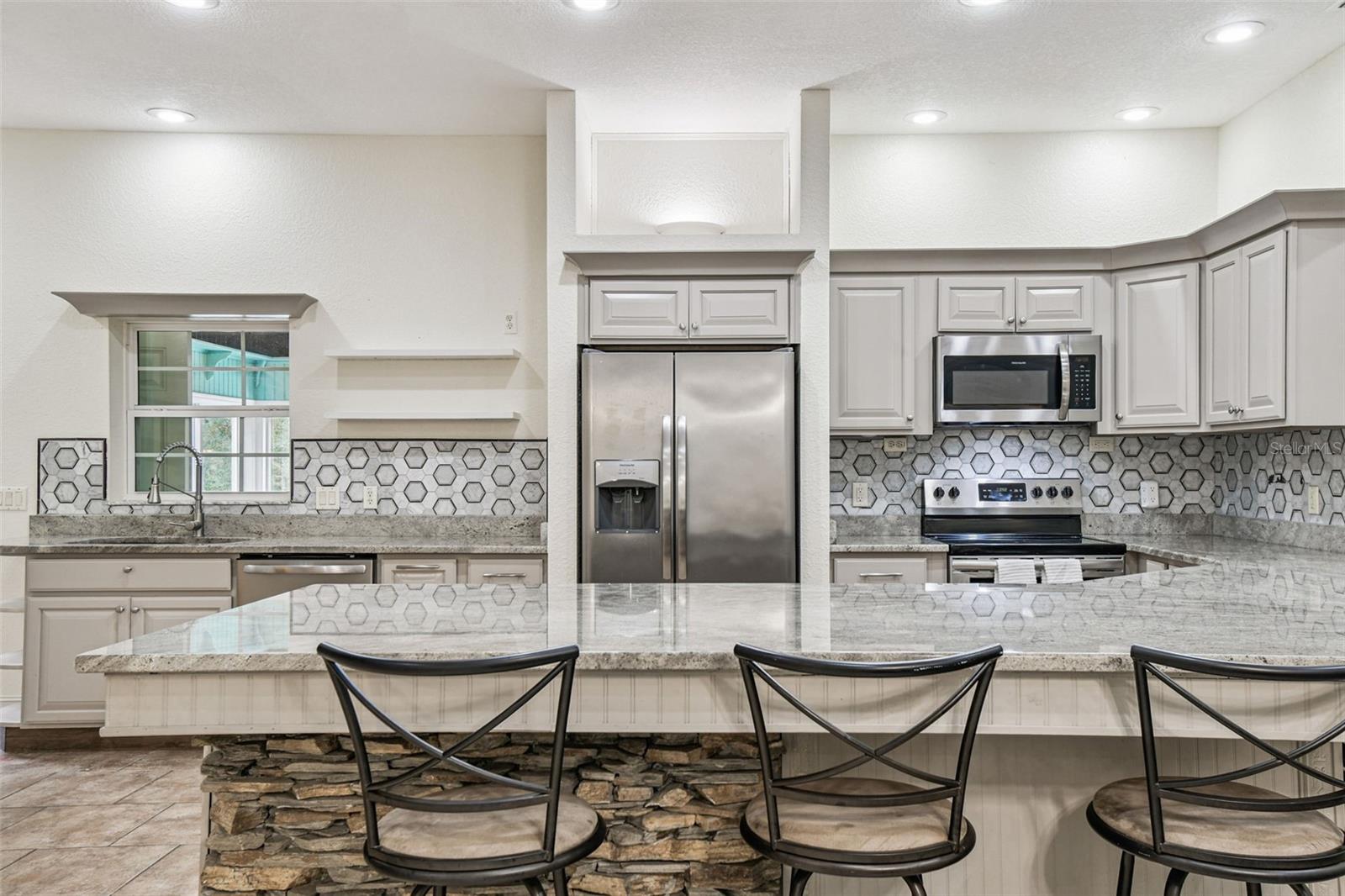 Image 22 of 85 For 16453 Pawnee Drive