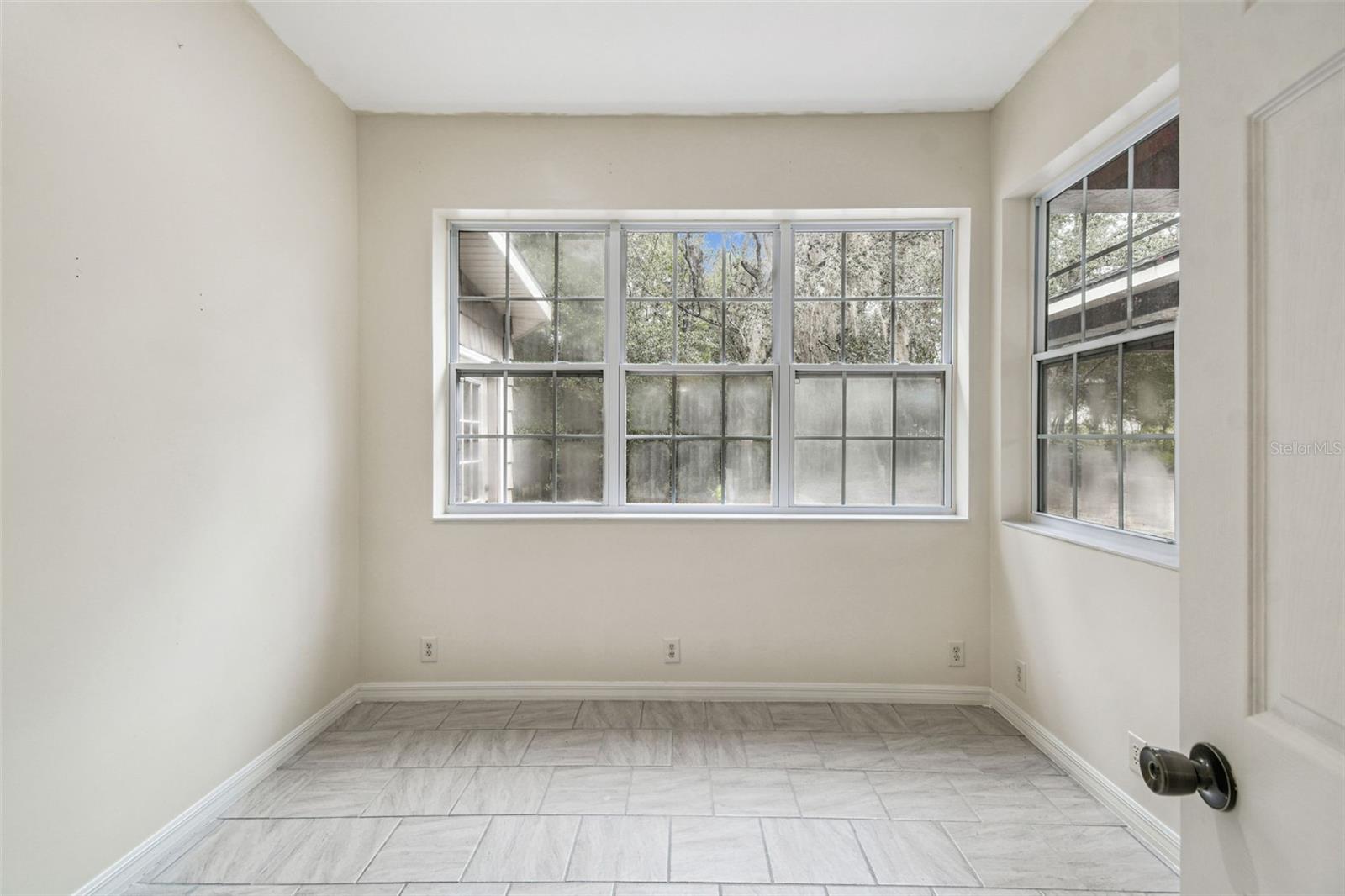 Image 27 of 85 For 16453 Pawnee Drive