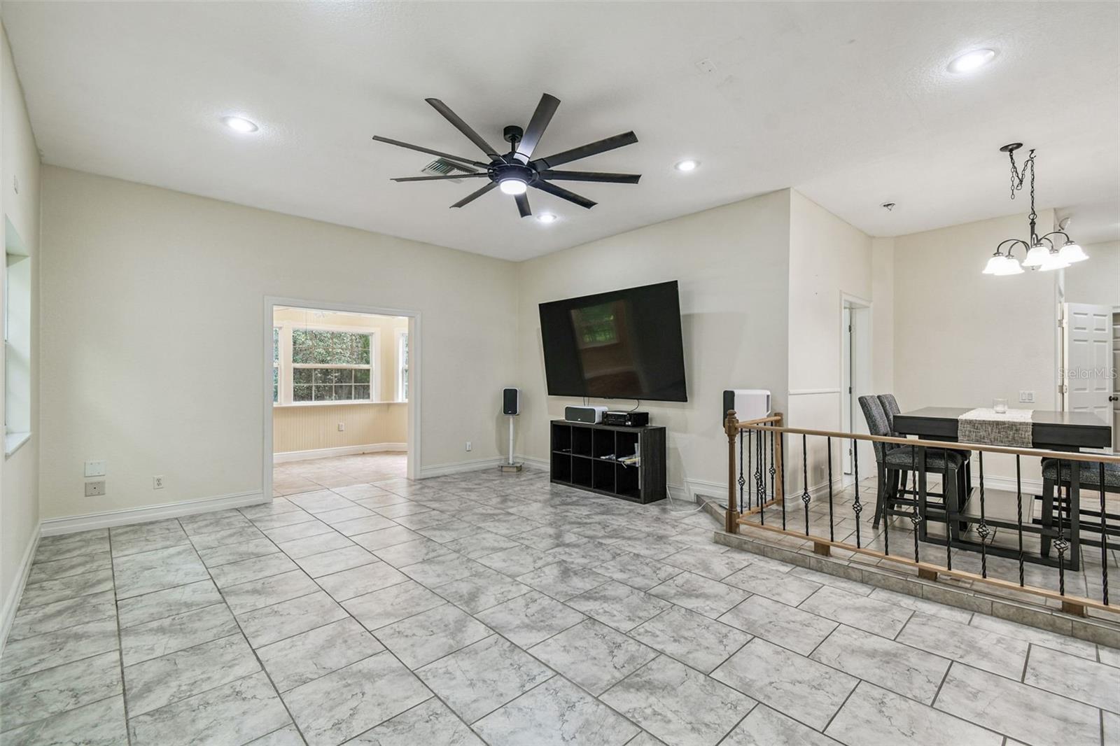 Image 33 of 85 For 16453 Pawnee Drive