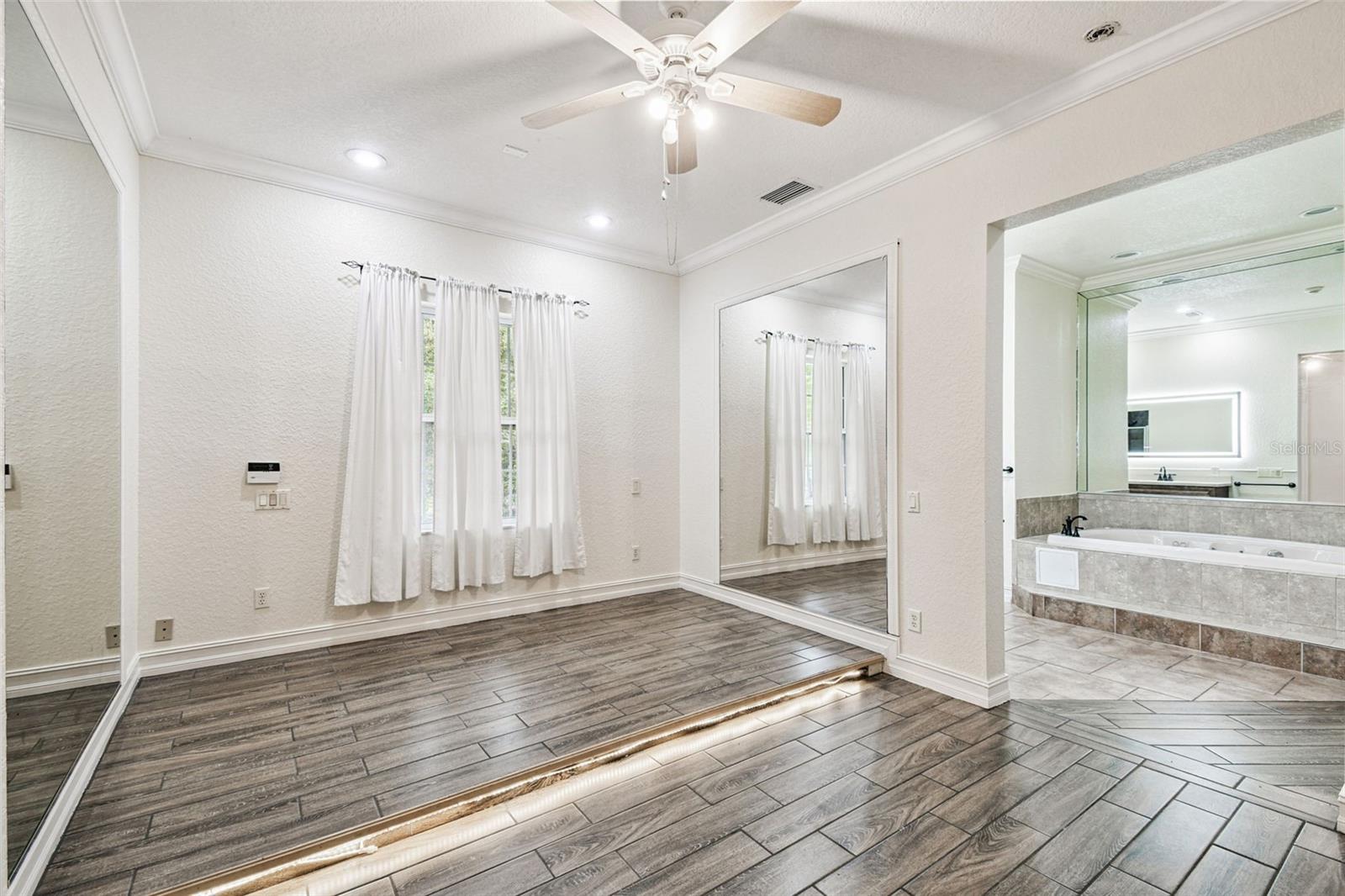 Image 45 of 85 For 16453 Pawnee Drive