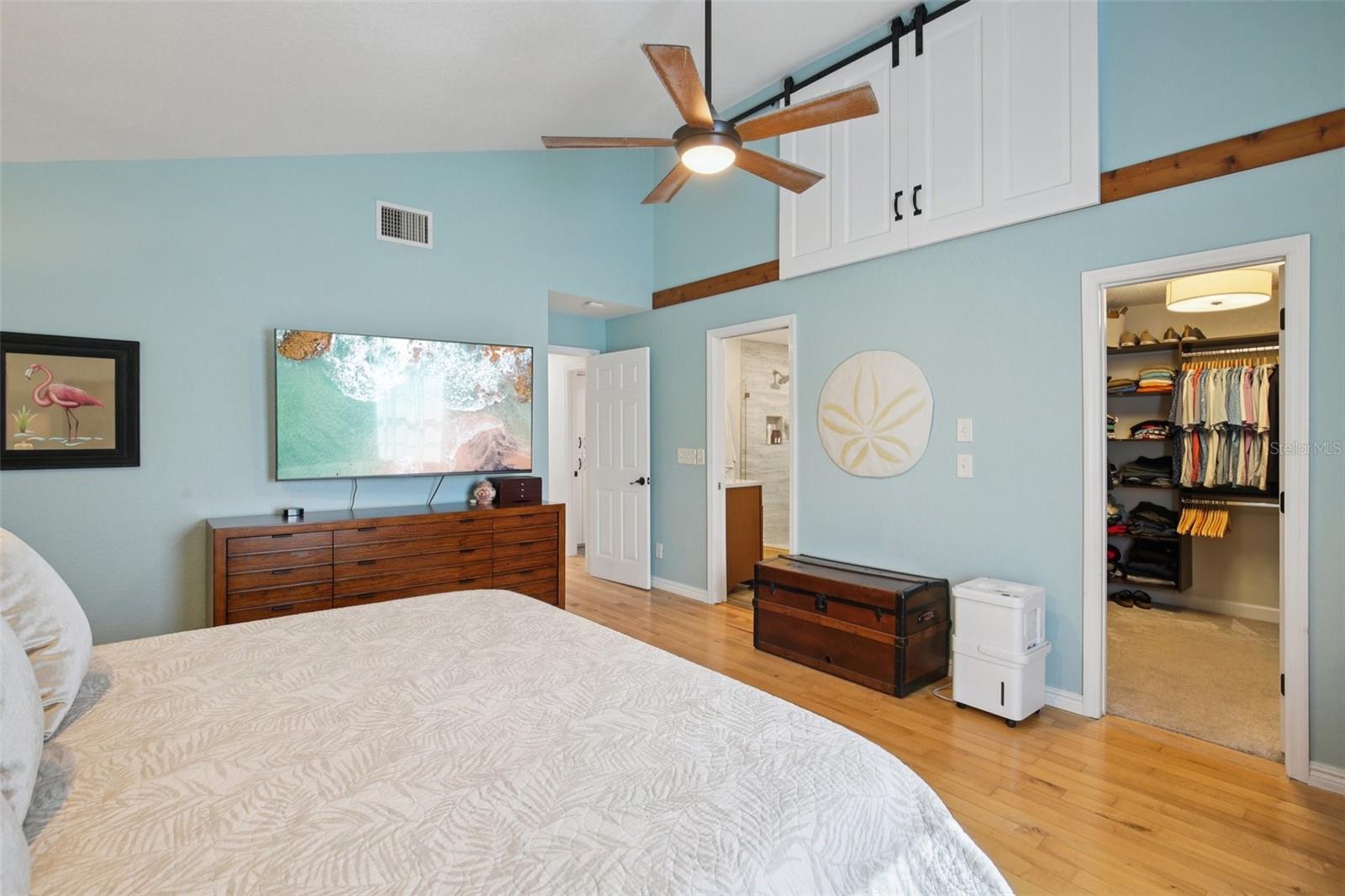 Image 20 of 49 For 3140 Canal Drive