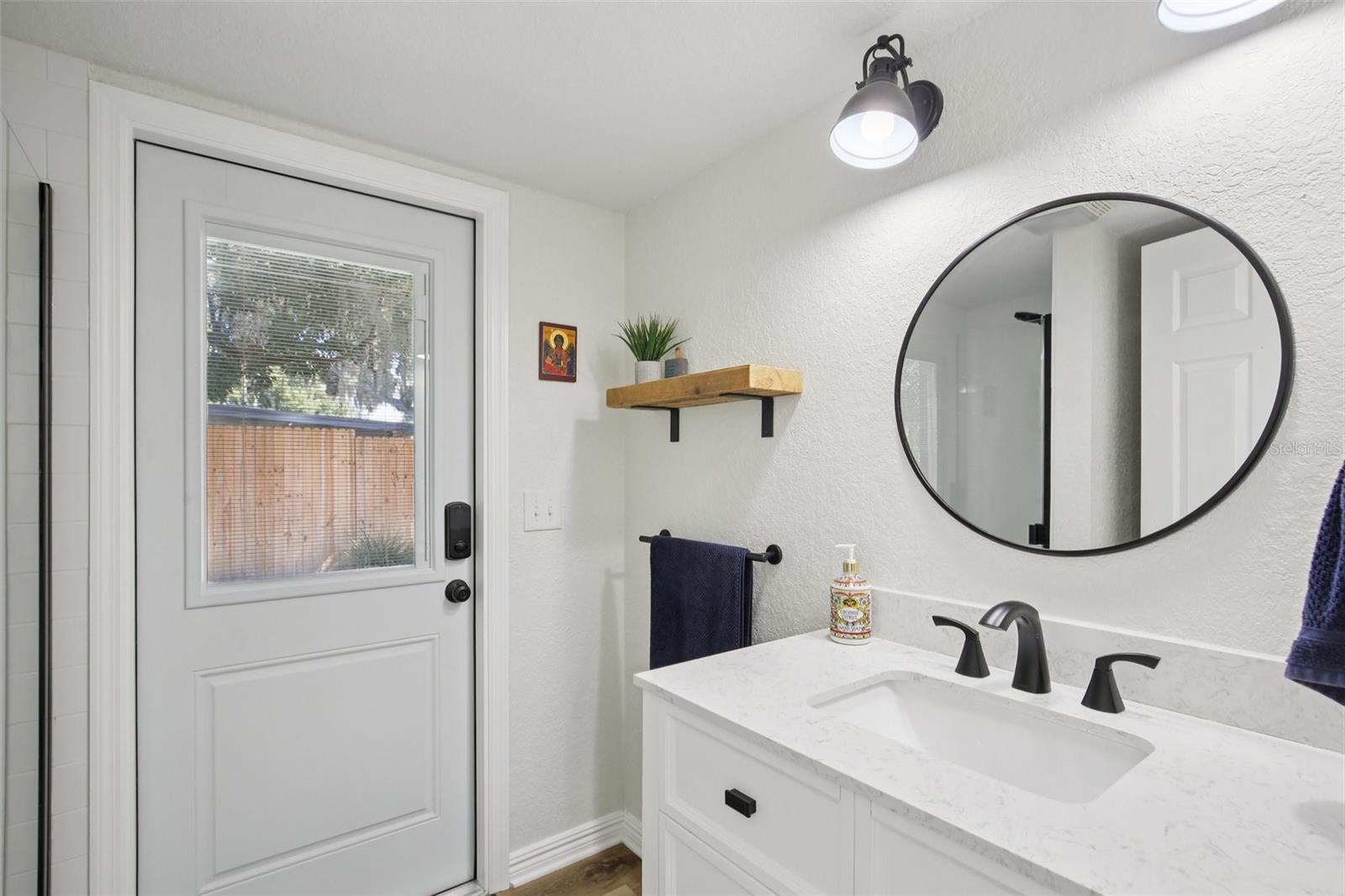 Image 26 of 49 For 3140 Canal Drive