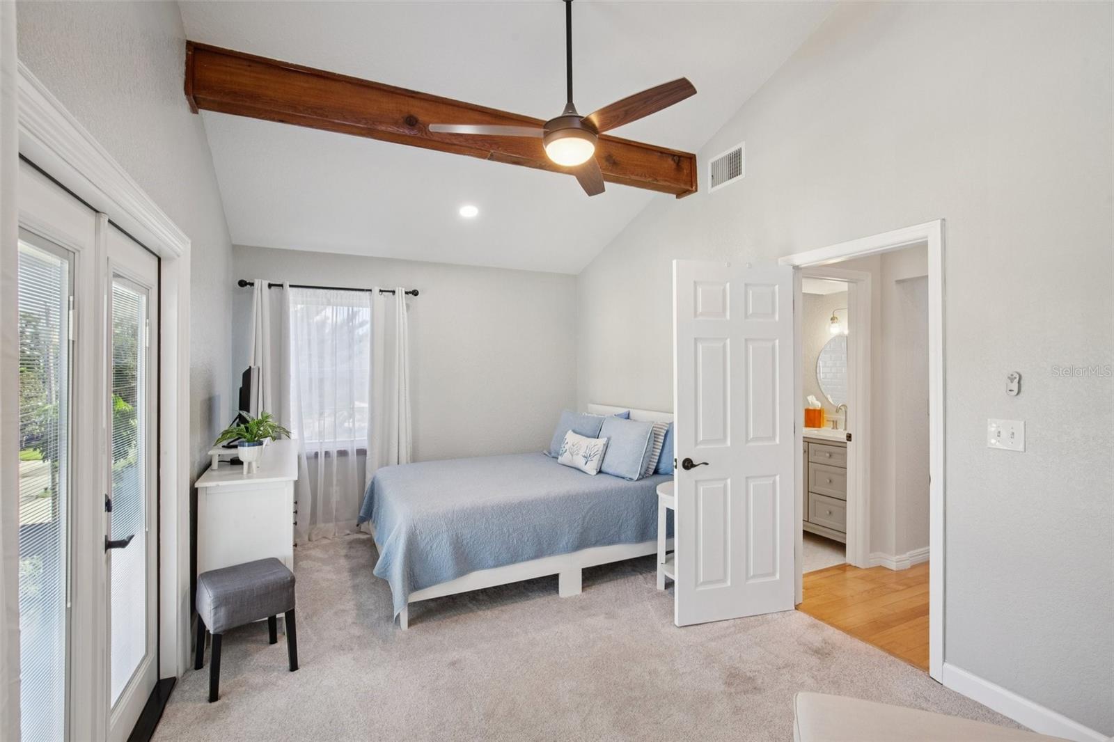 Image 6 of 49 For 3140 Canal Drive