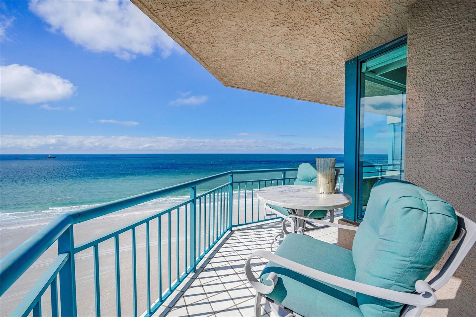 Image 29 of 98 For 1520 Gulf Boulevard 1101