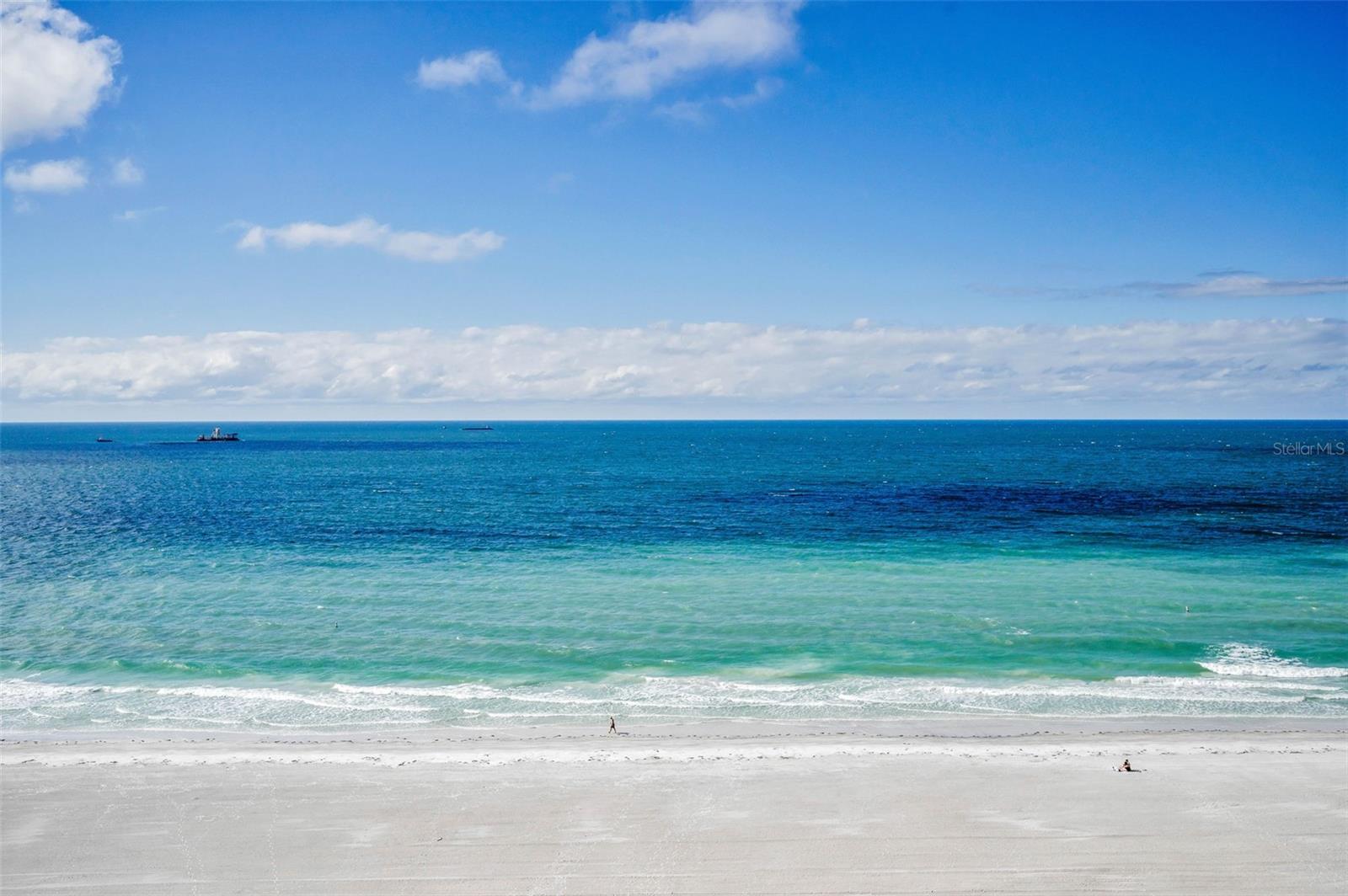 Image 34 of 98 For 1520 Gulf Boulevard 1101