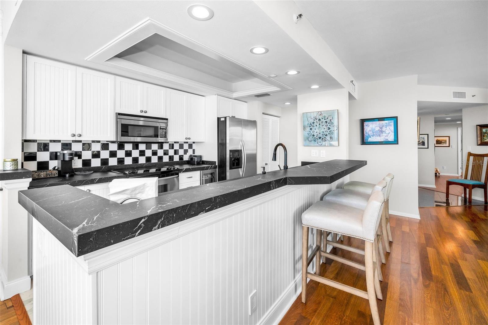 Image 39 of 98 For 1520 Gulf Boulevard 1101