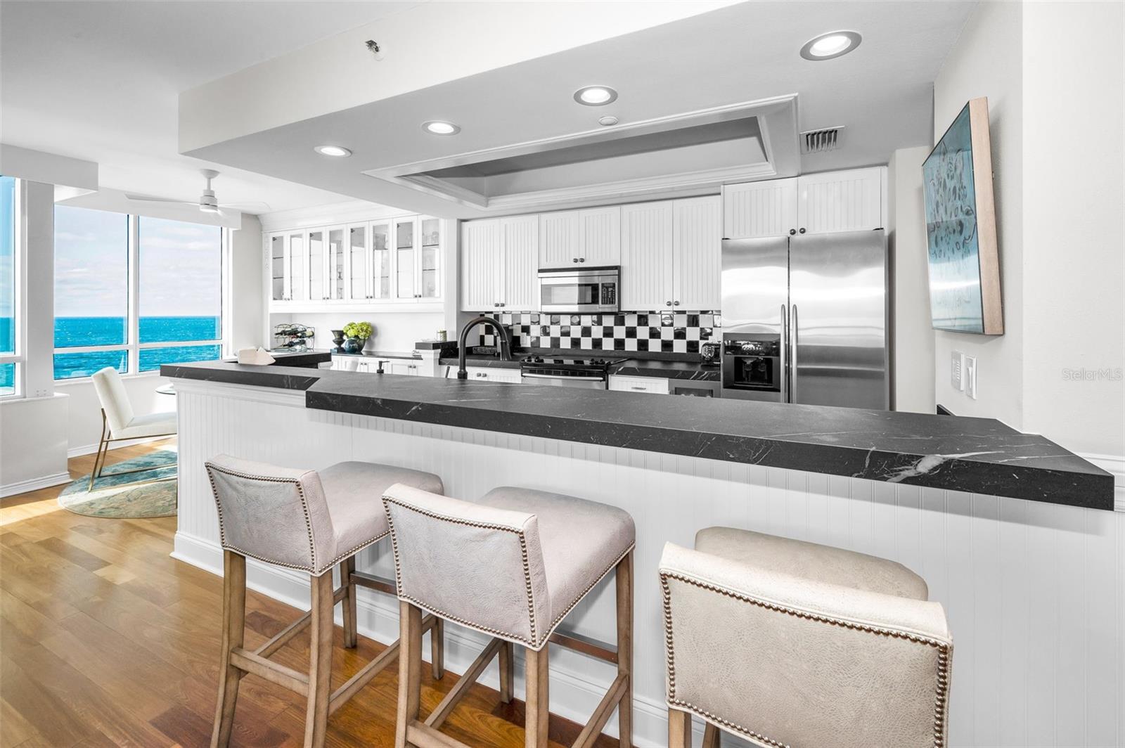 Image 44 of 98 For 1520 Gulf Boulevard 1101