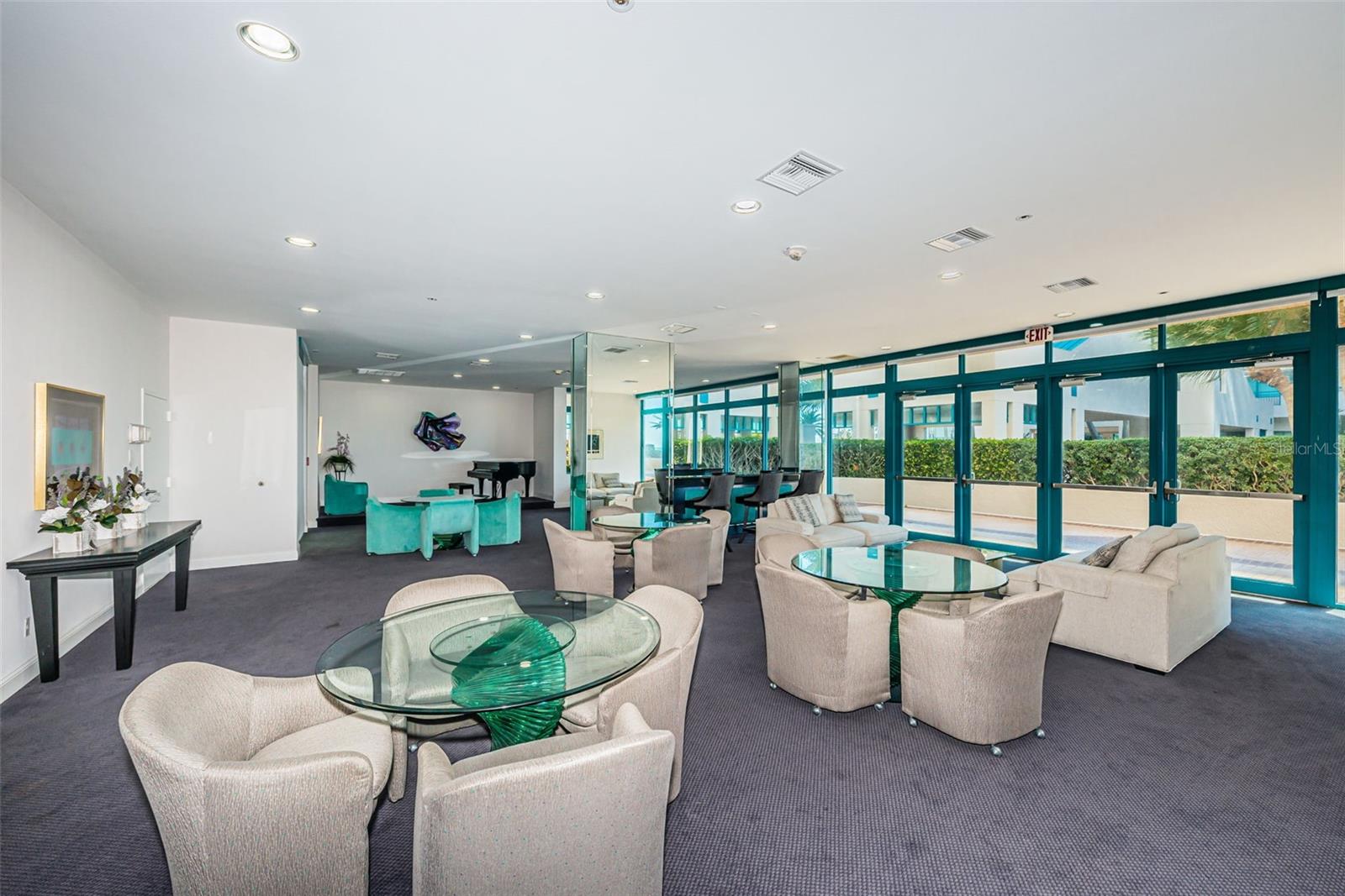 Image 78 of 98 For 1520 Gulf Boulevard 1101