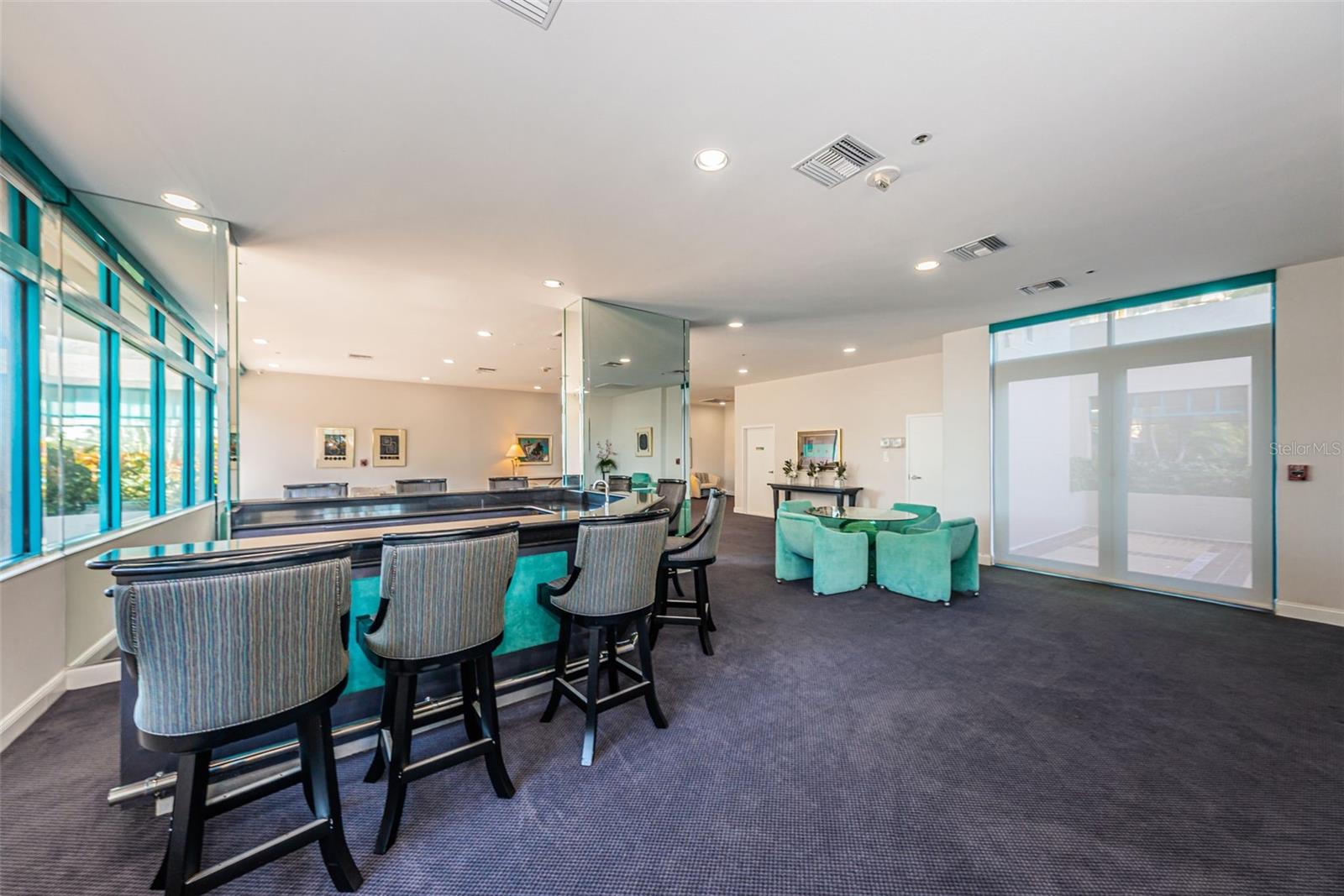 Image 80 of 98 For 1520 Gulf Boulevard 1101