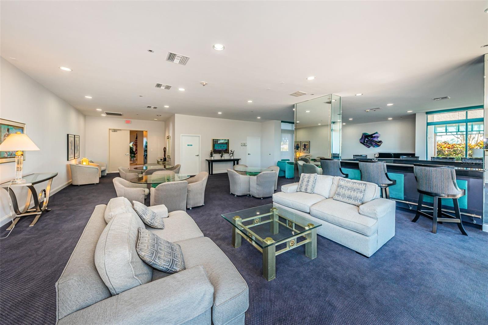 Image 82 of 98 For 1520 Gulf Boulevard 1101