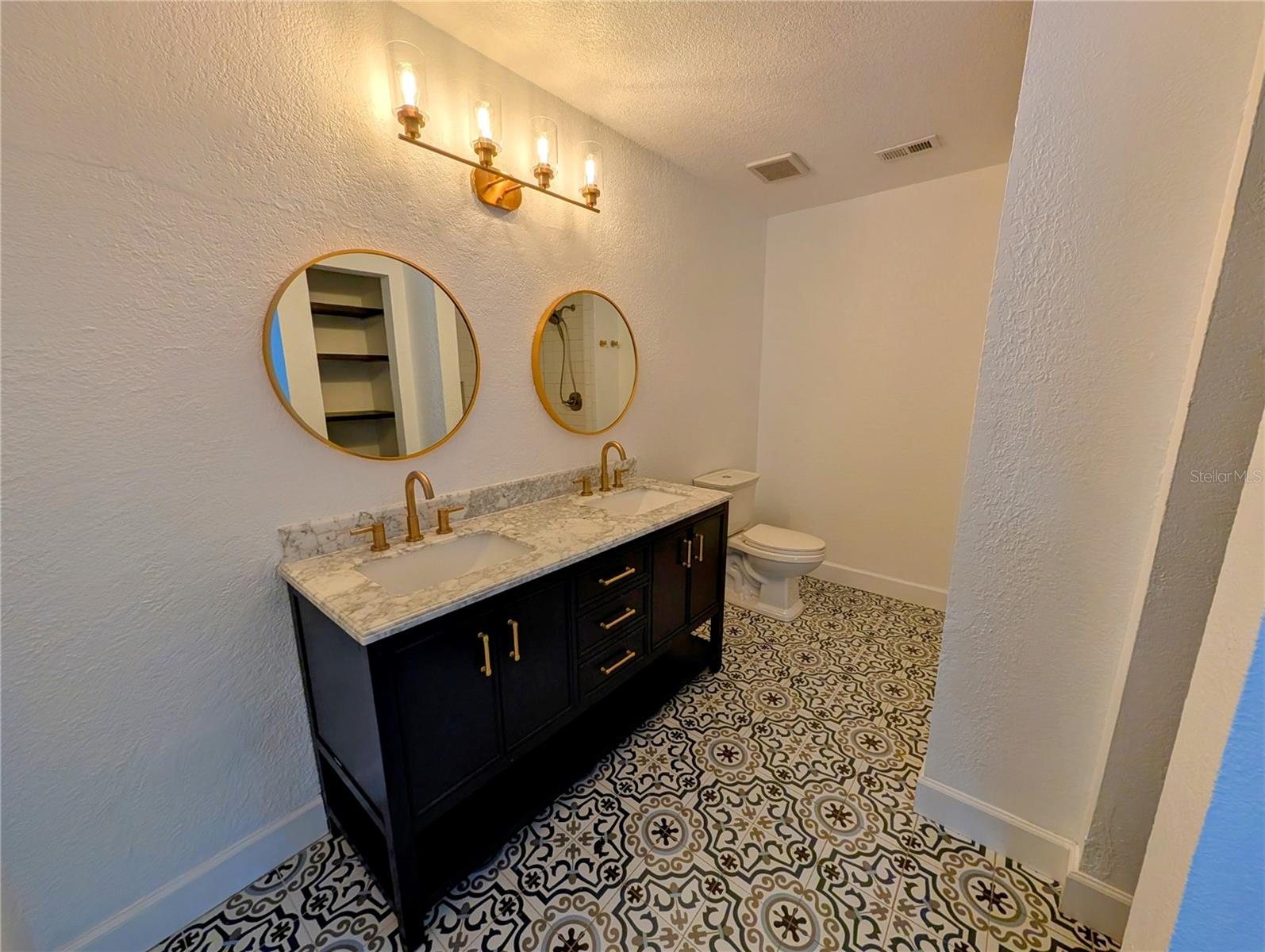 Image 16 of 22 For 3919 Carroll Pines Court