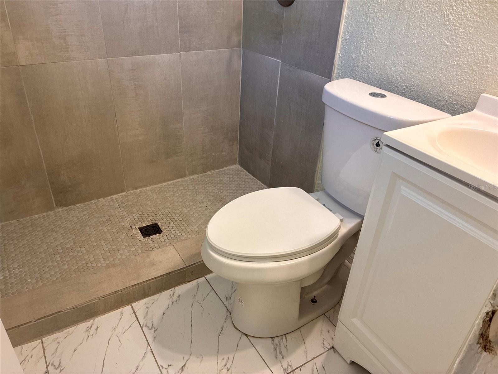 Image 9 of 15 For 1401 1-2 31st Street S