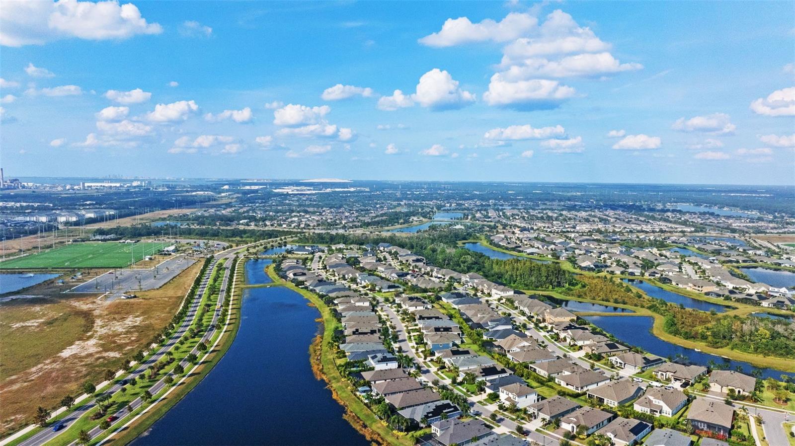 Listing photo id 30 for 5822 Silver Sun Drive