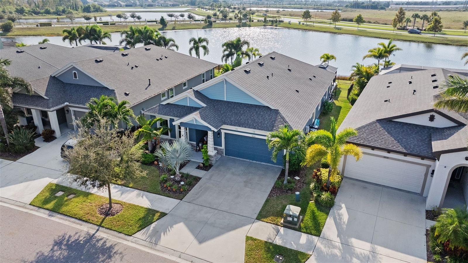 Listing photo id 37 for 5822 Silver Sun Drive