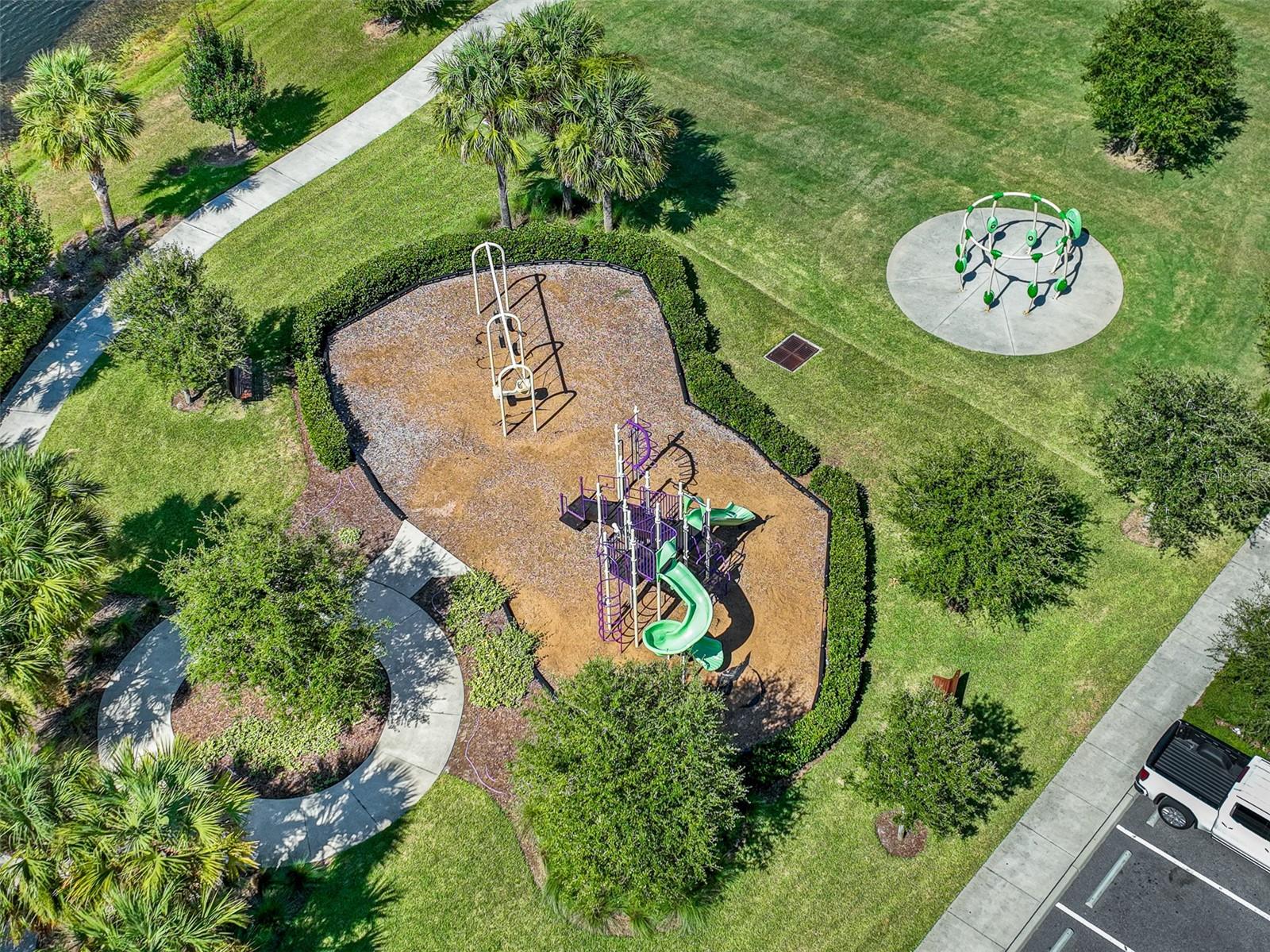 Listing photo id 42 for 5822 Silver Sun Drive