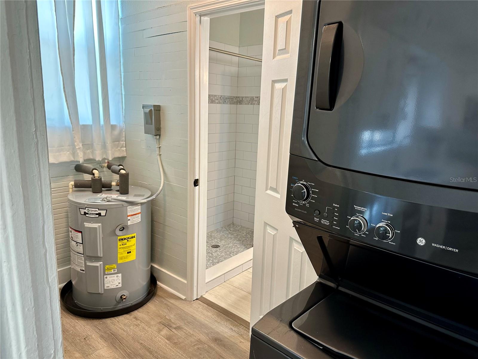 Image 29 of 34 For 1504 33rd Avenue