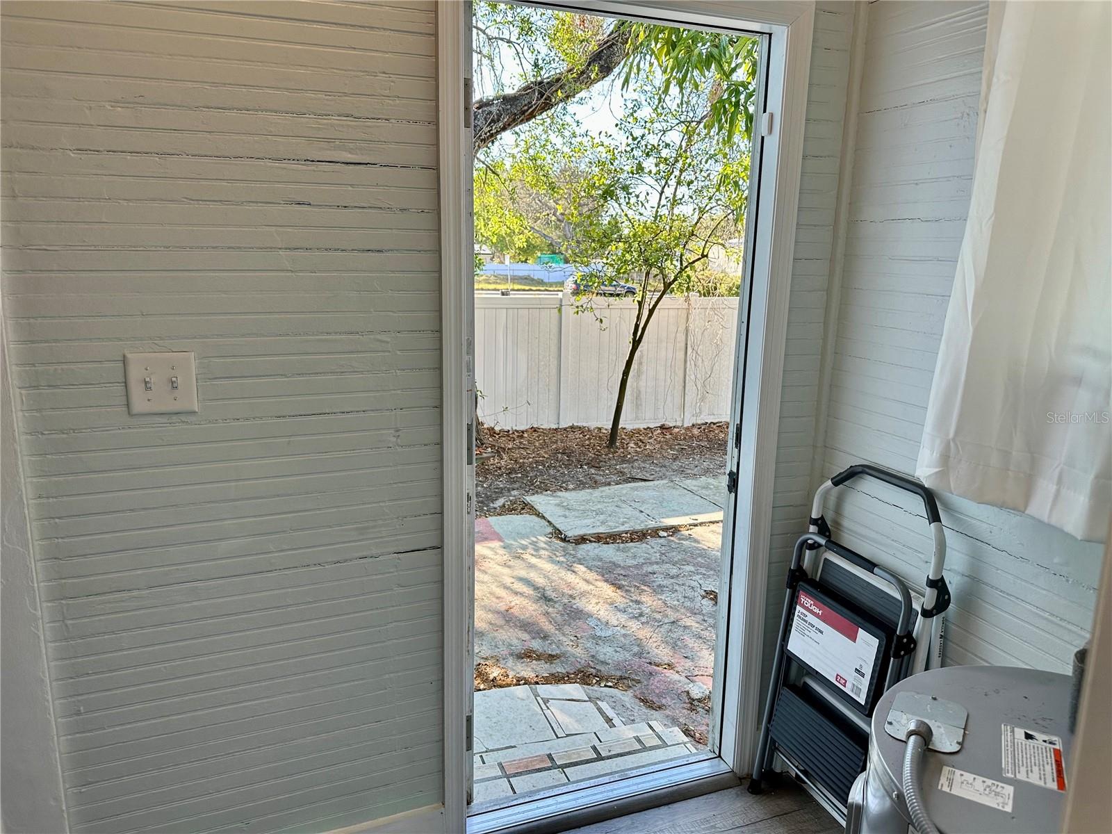 Image 32 of 34 For 1504 33rd Avenue