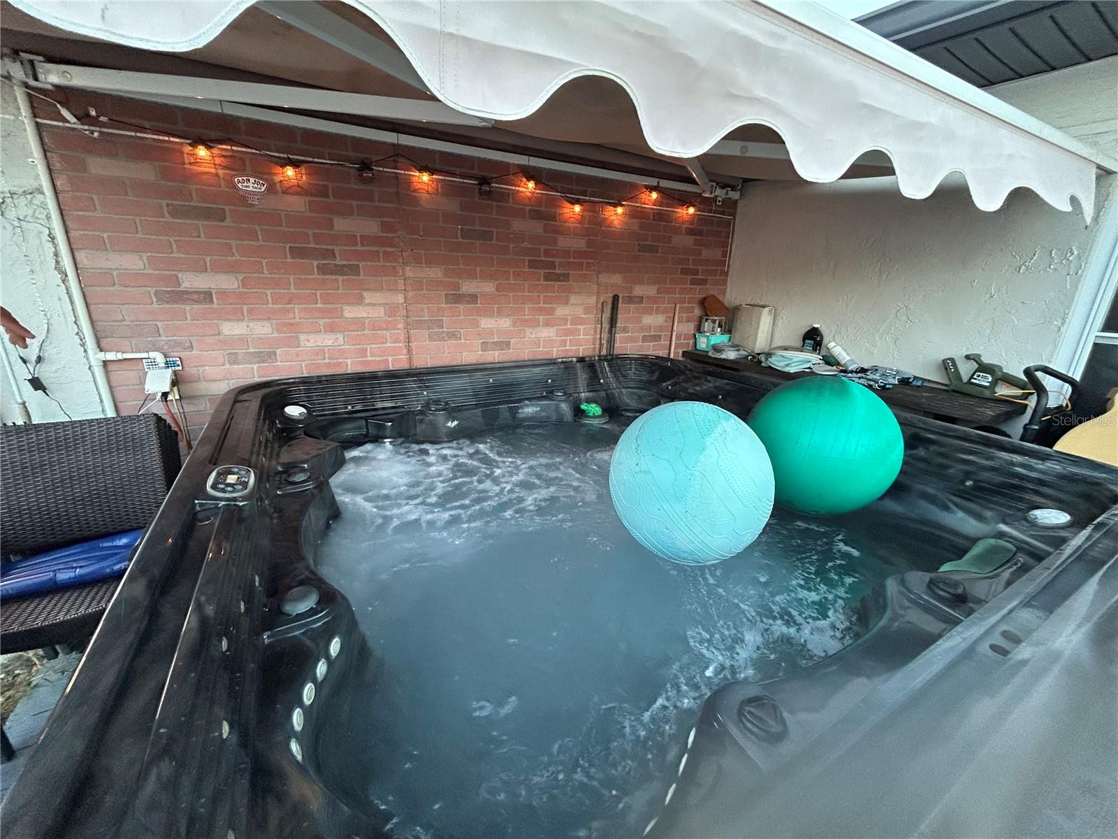 Image 9 of 15 For 10400 Linda Sue Court