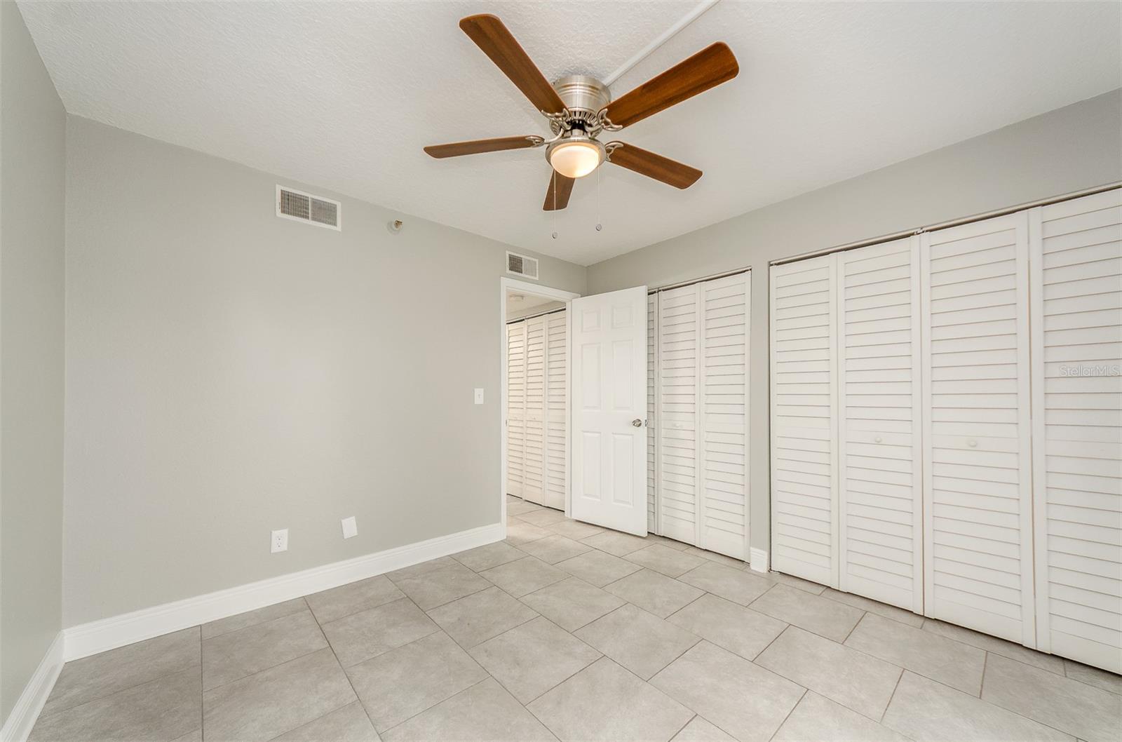 Image 16 of 35 For 7246 Bank Drive 106