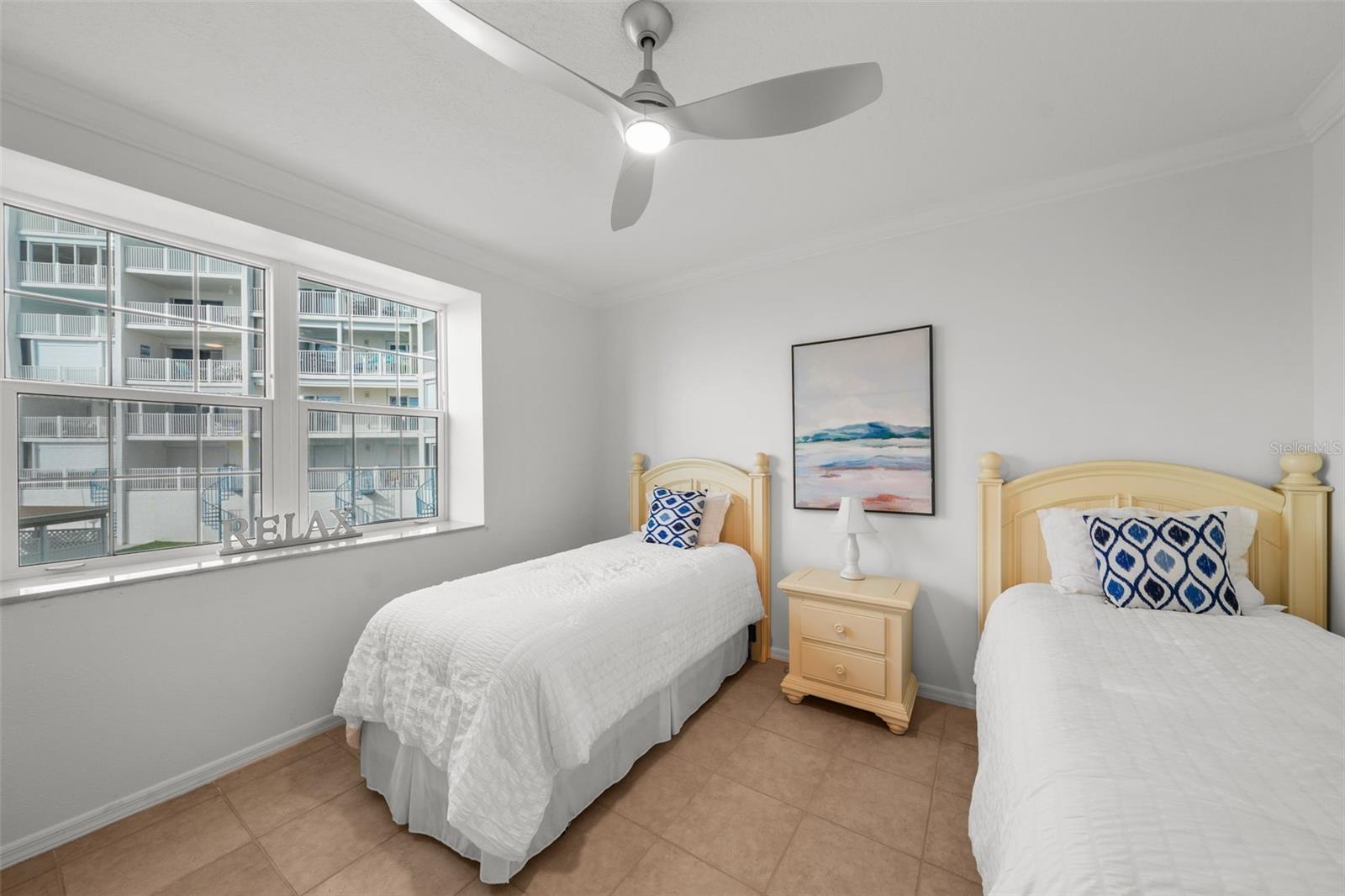 Image 29 of 89 For 17960 Gulf Boulevard 225