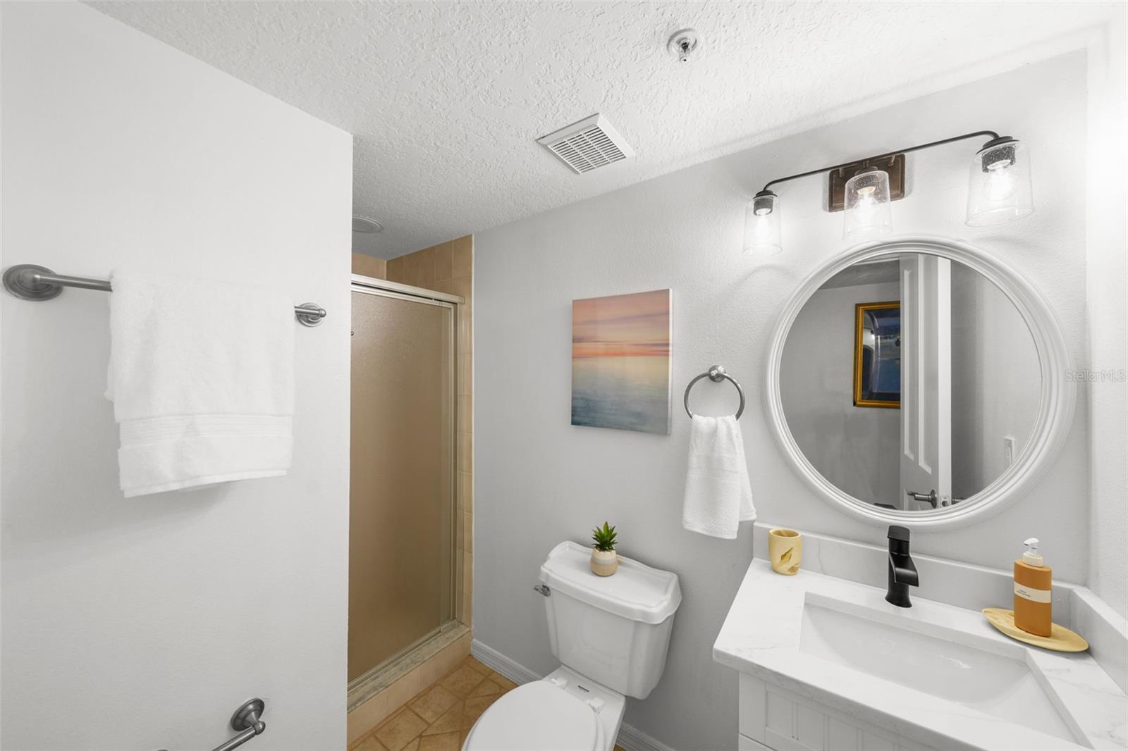 Image 38 of 89 For 17960 Gulf Boulevard 225