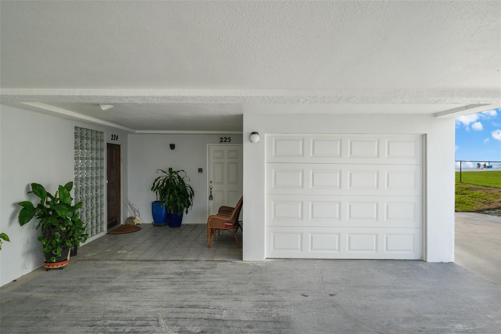 Image 69 of 89 For 17960 Gulf Boulevard 225