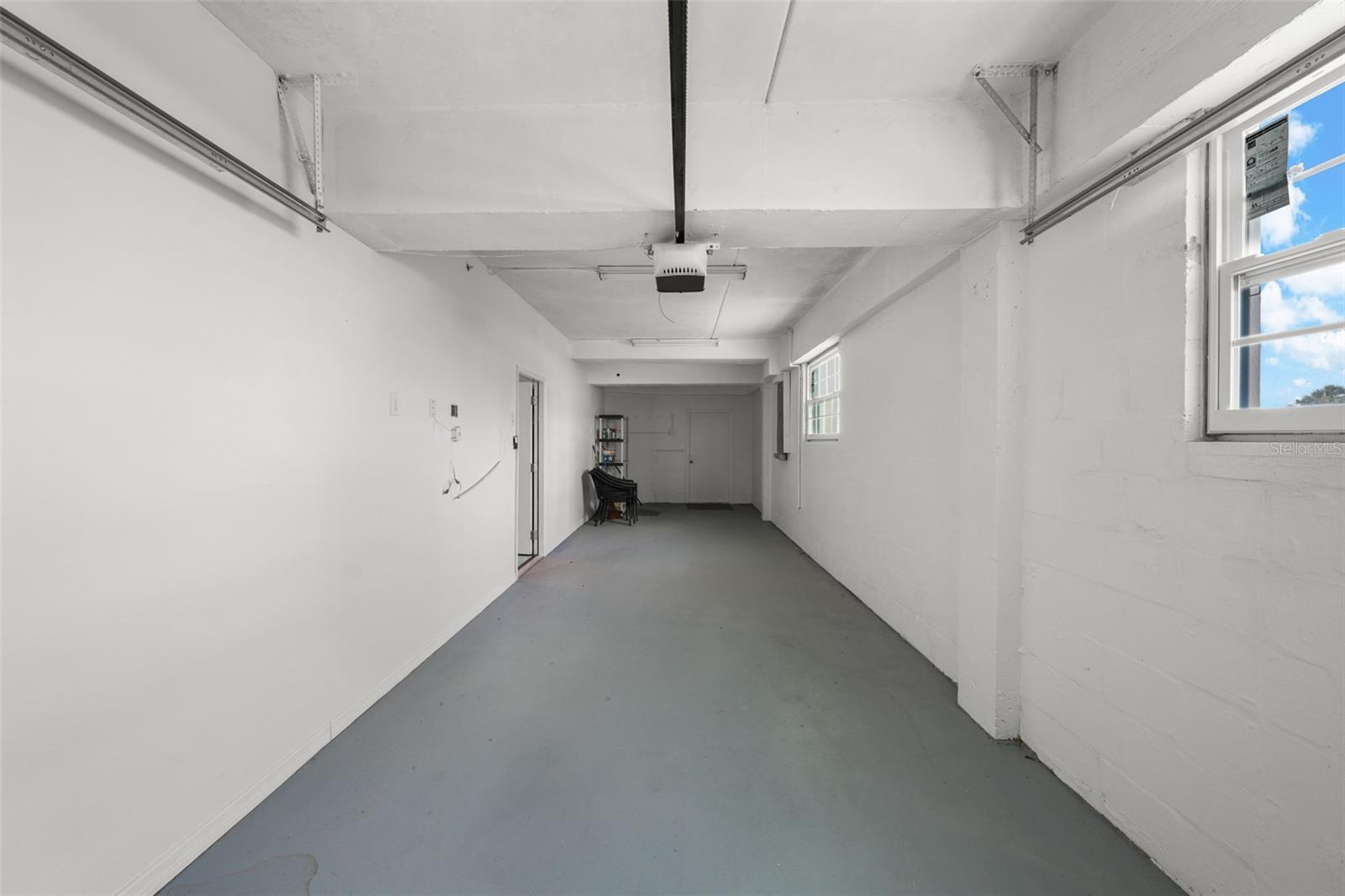 Image 71 of 89 For 17960 Gulf Boulevard 225