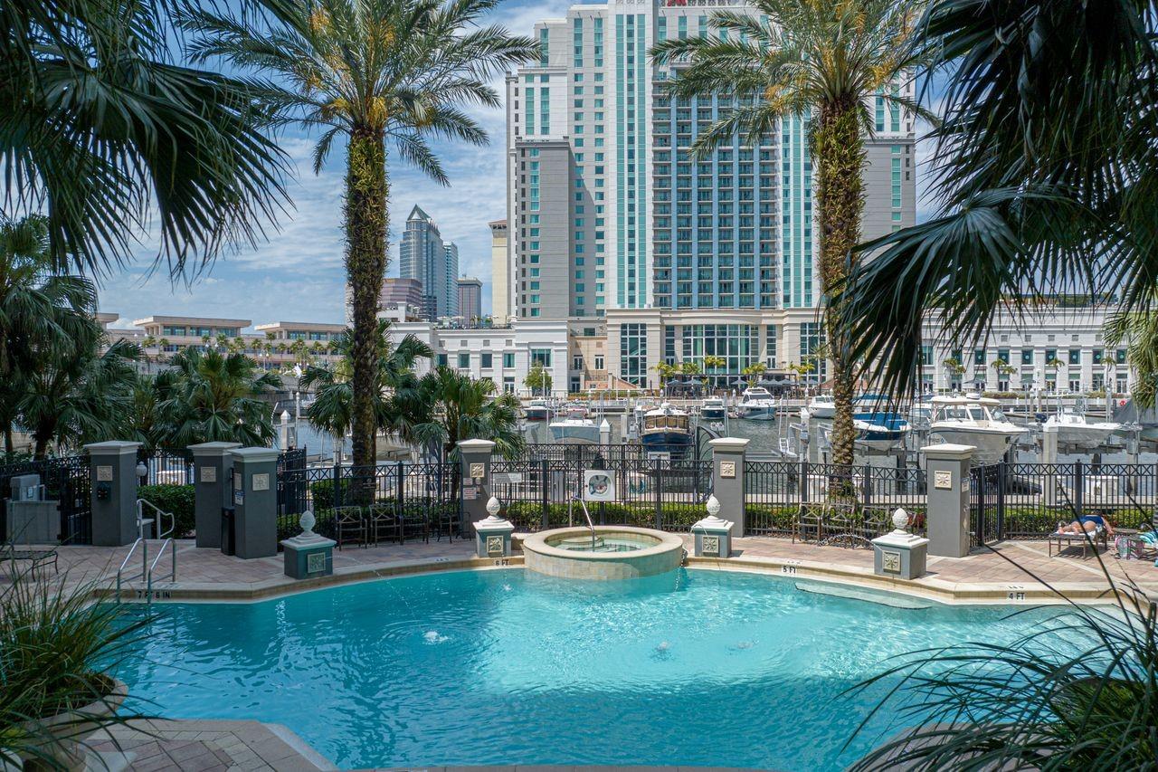 Image 49 of 64 For 700 Harbour Island Boulevard 222