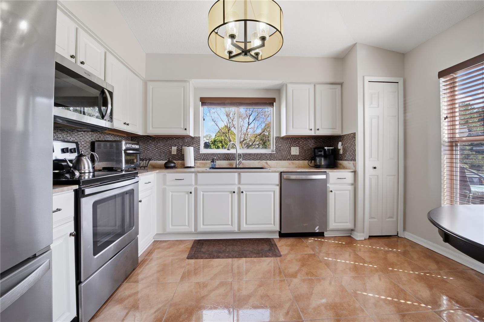 Image 18 of 100 For 10242 Chatuge Drive