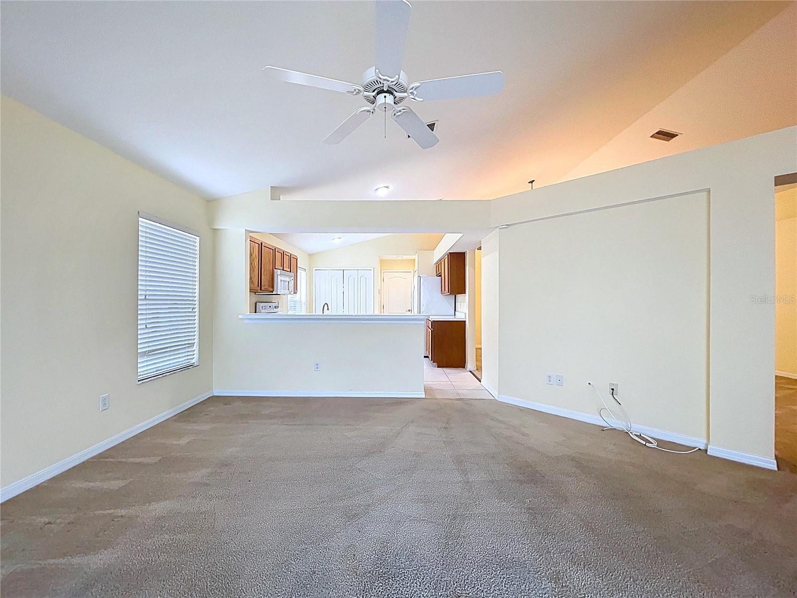 Image 11 of 40 For 8527 Carriage Pointe Drive