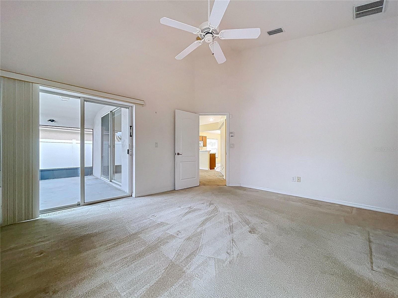 Image 15 of 40 For 8527 Carriage Pointe Drive