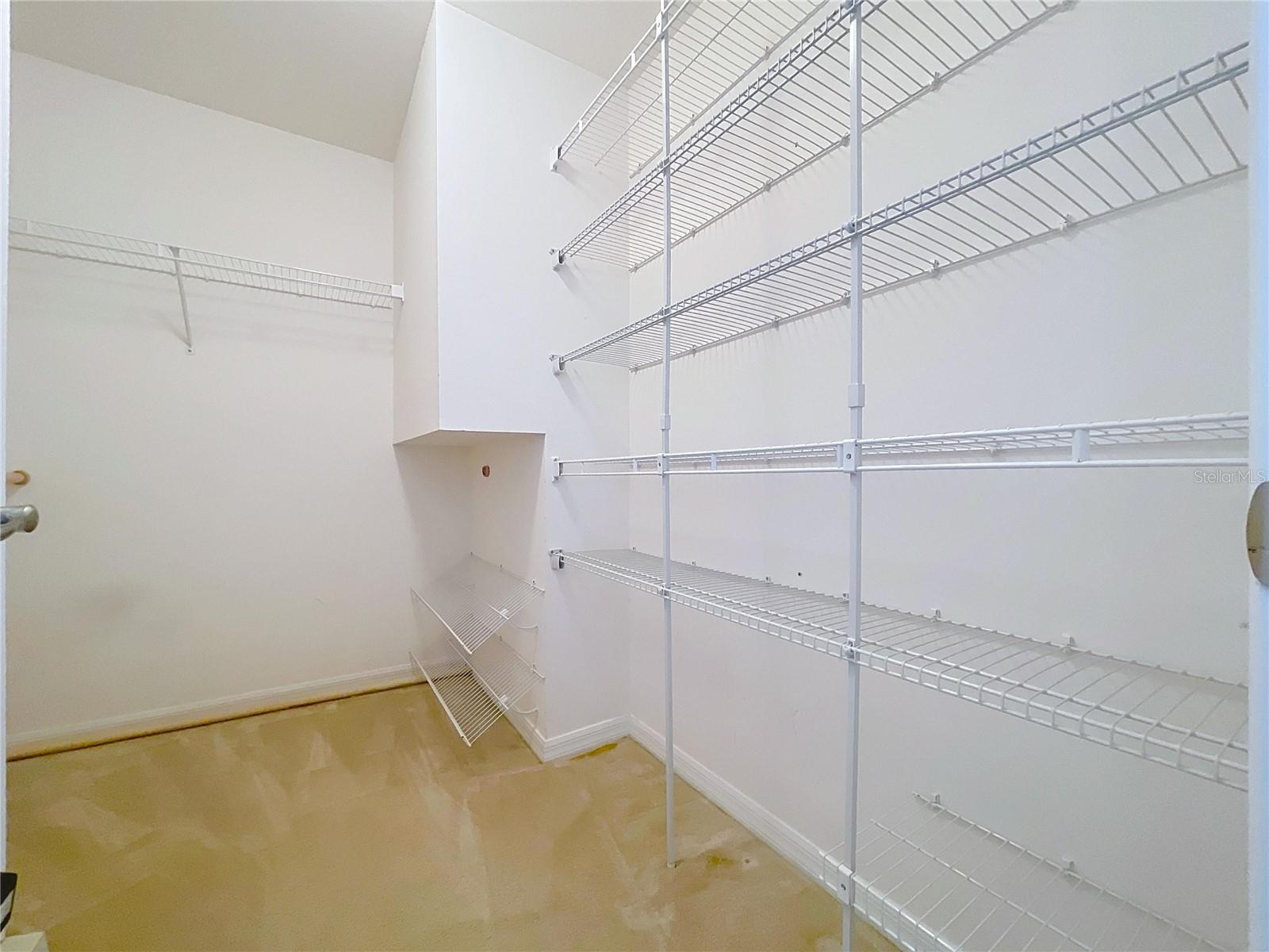 Image 18 of 40 For 8527 Carriage Pointe Drive