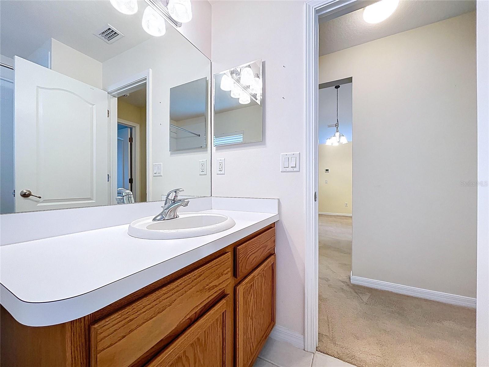 Image 23 of 40 For 8527 Carriage Pointe Drive